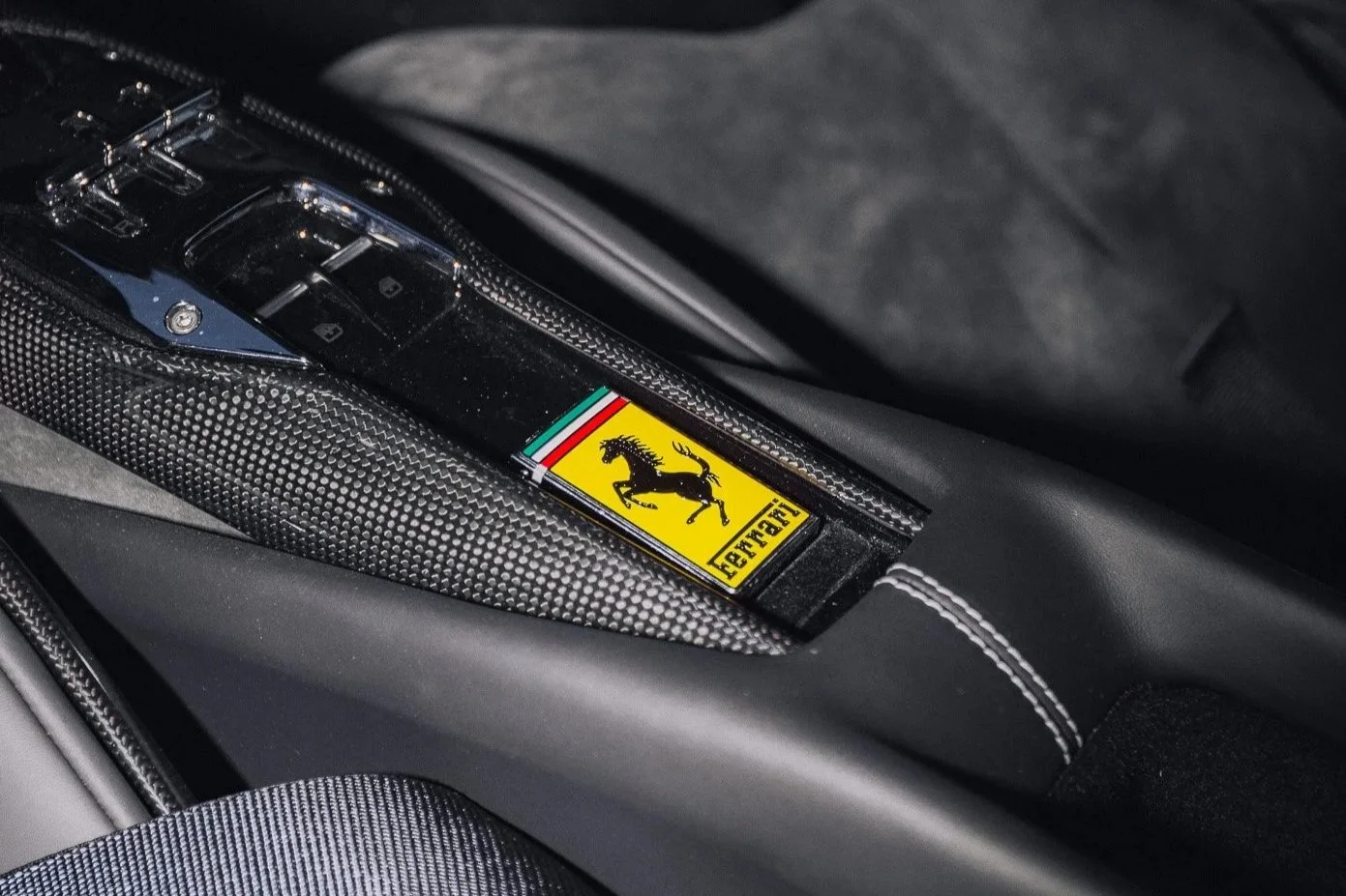 Ferrari+296+GTB-10.jpg