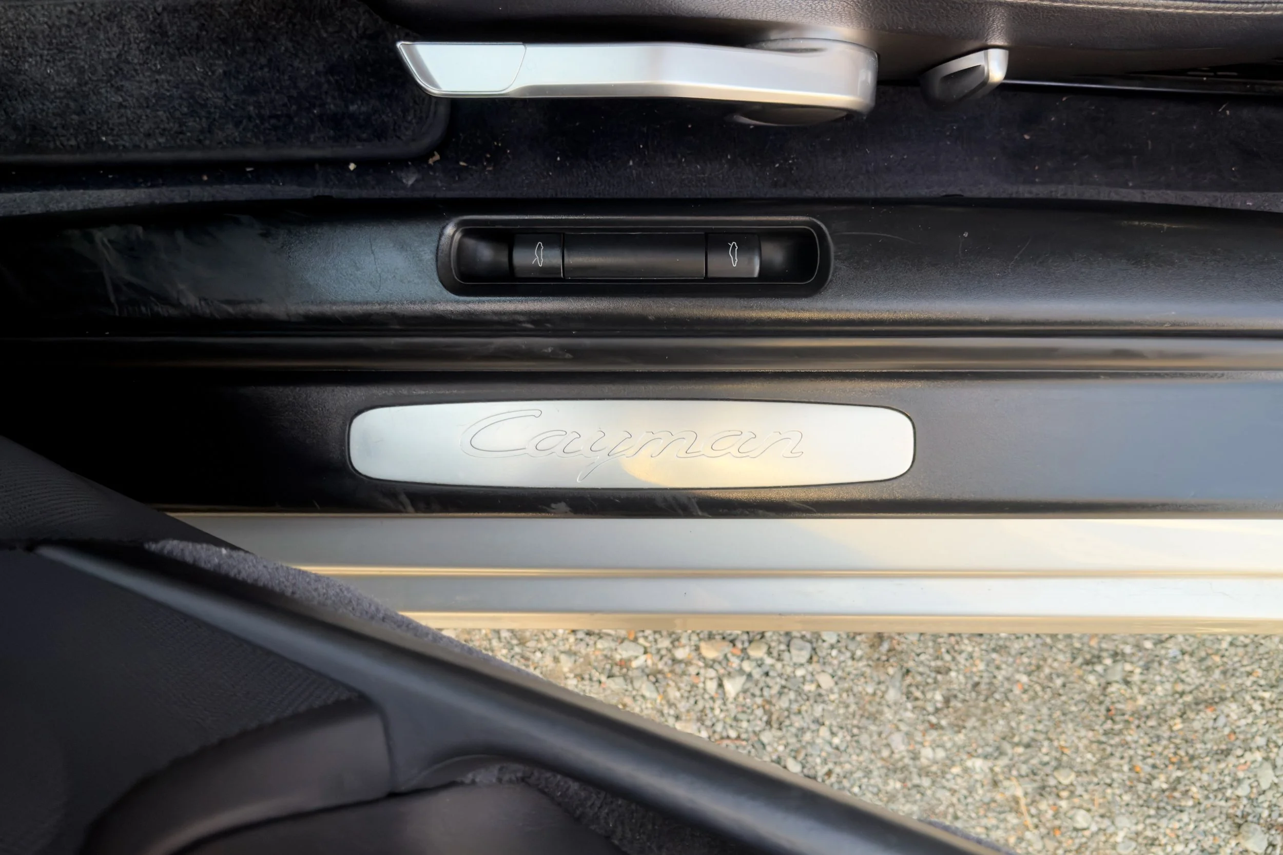 987 2.7L-12.jpg