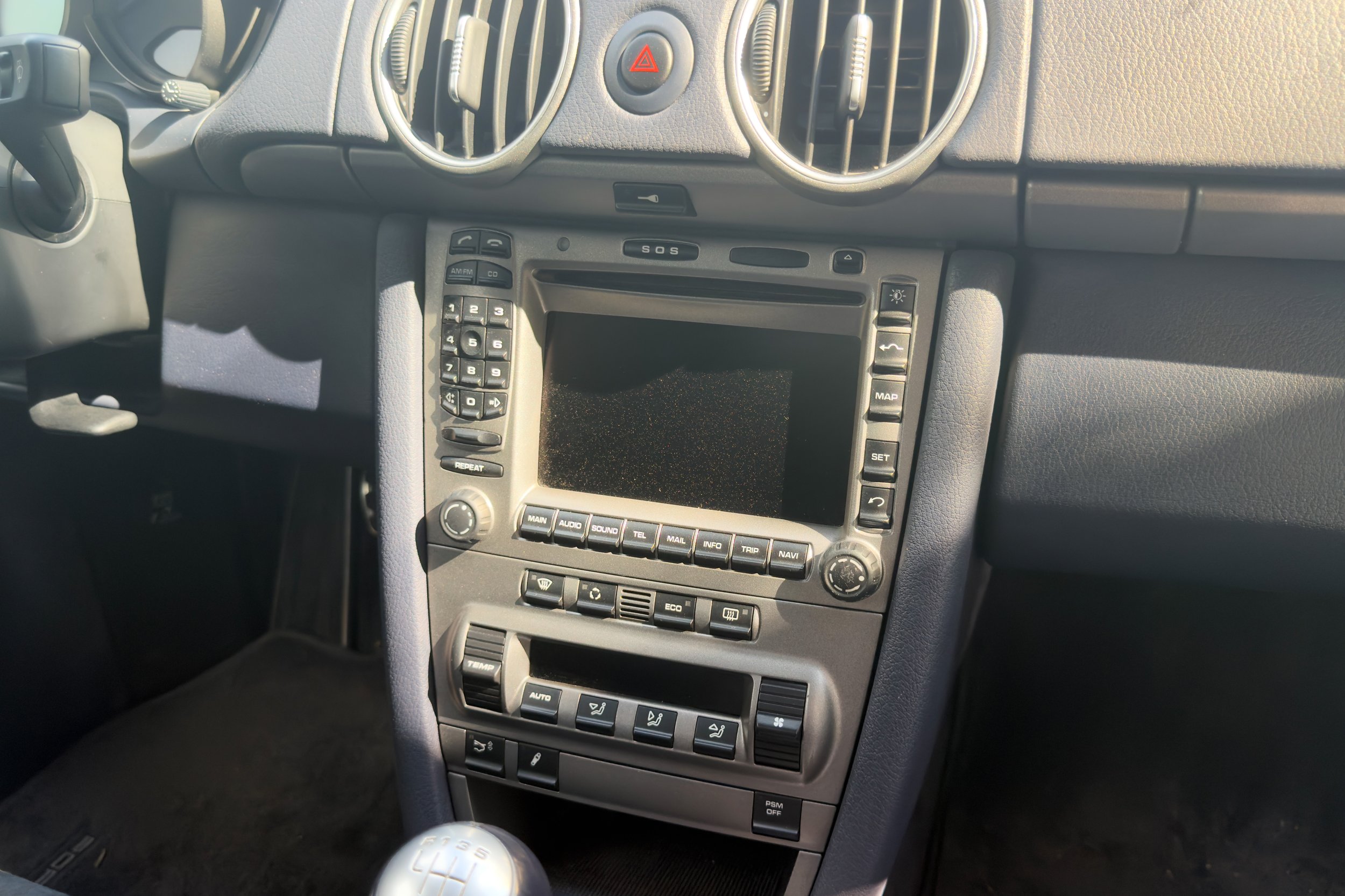 987 2.7L-17.jpg