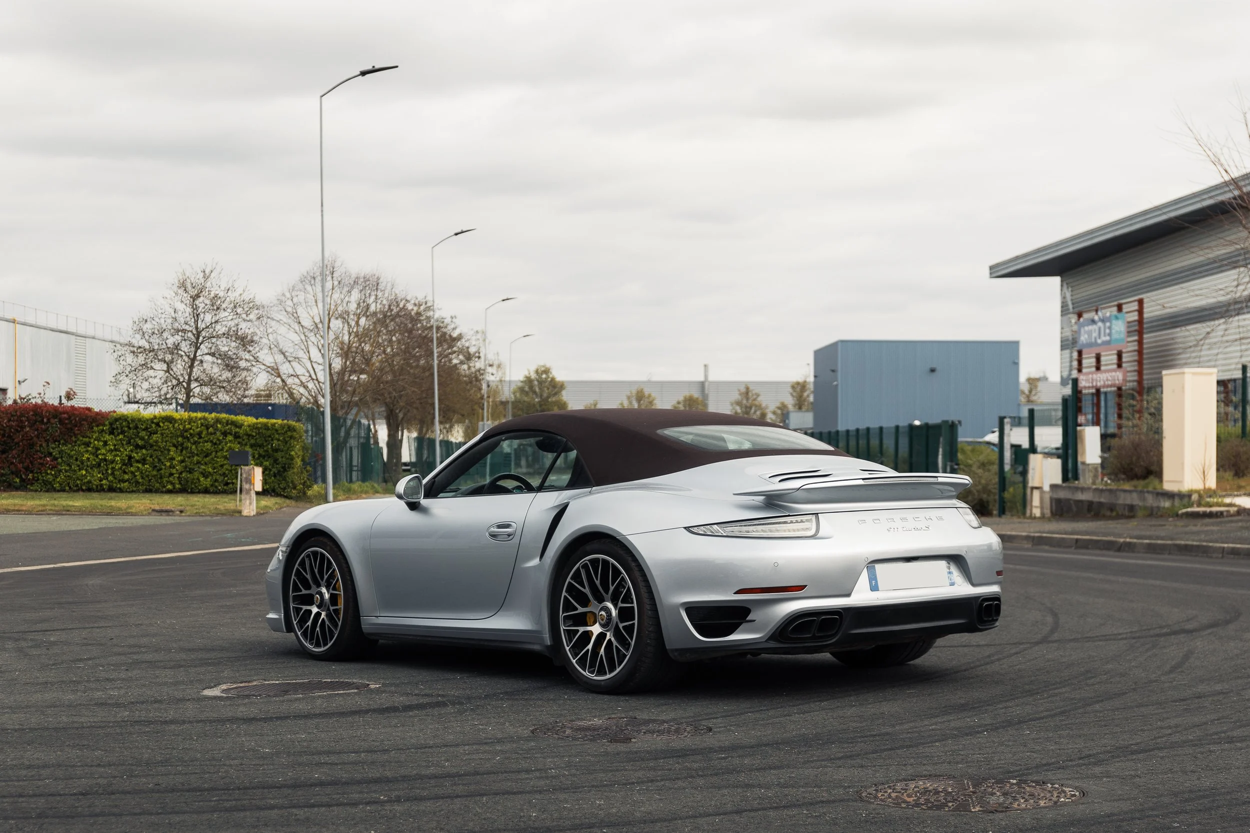 260327_991TurboS-2.jpg