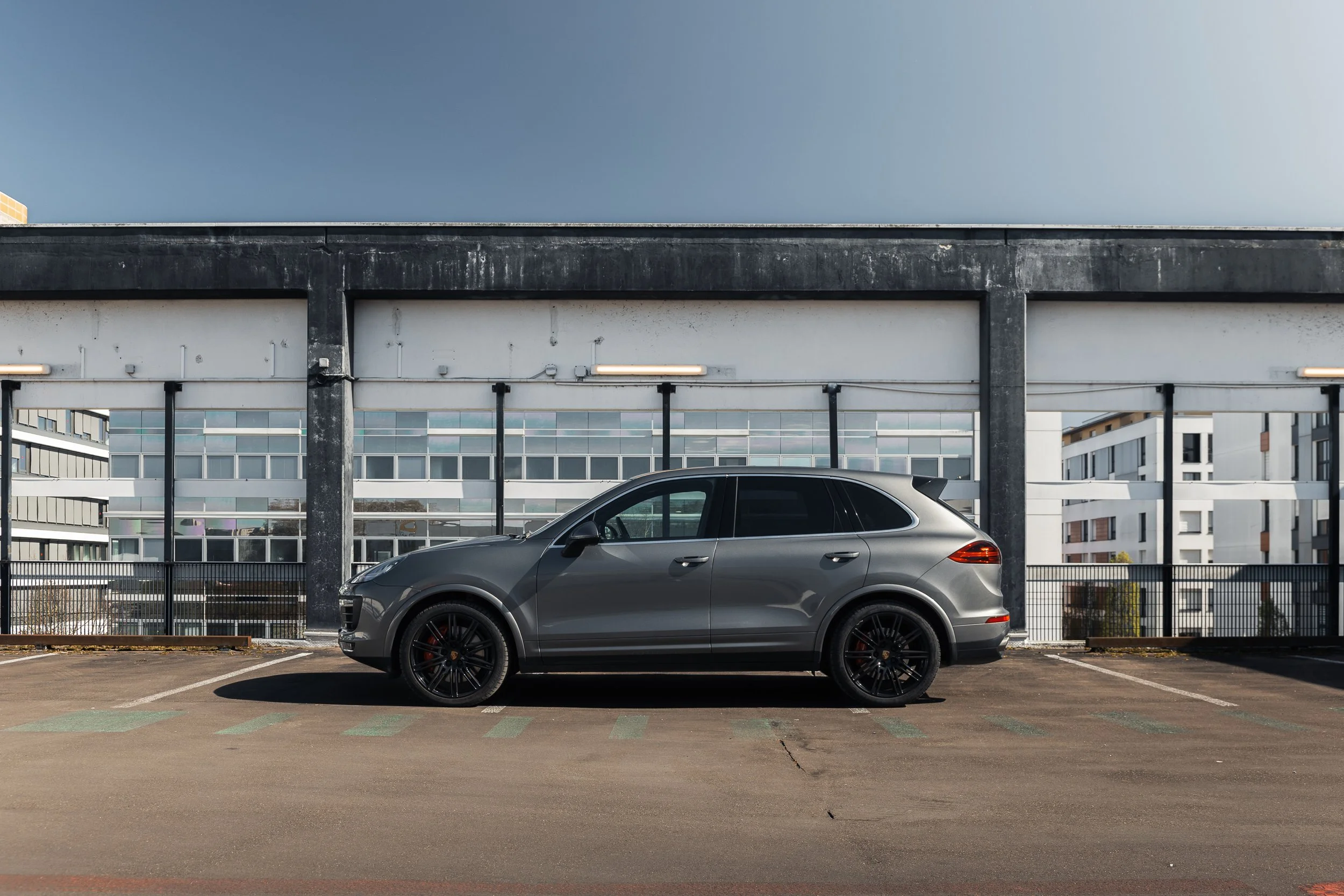 260330_Cayenne_turbo-30.jpg