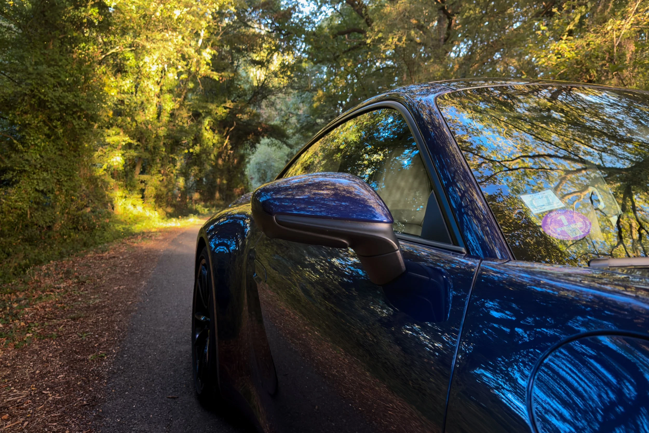 992 Carrera 4S BLeue-4.jpg