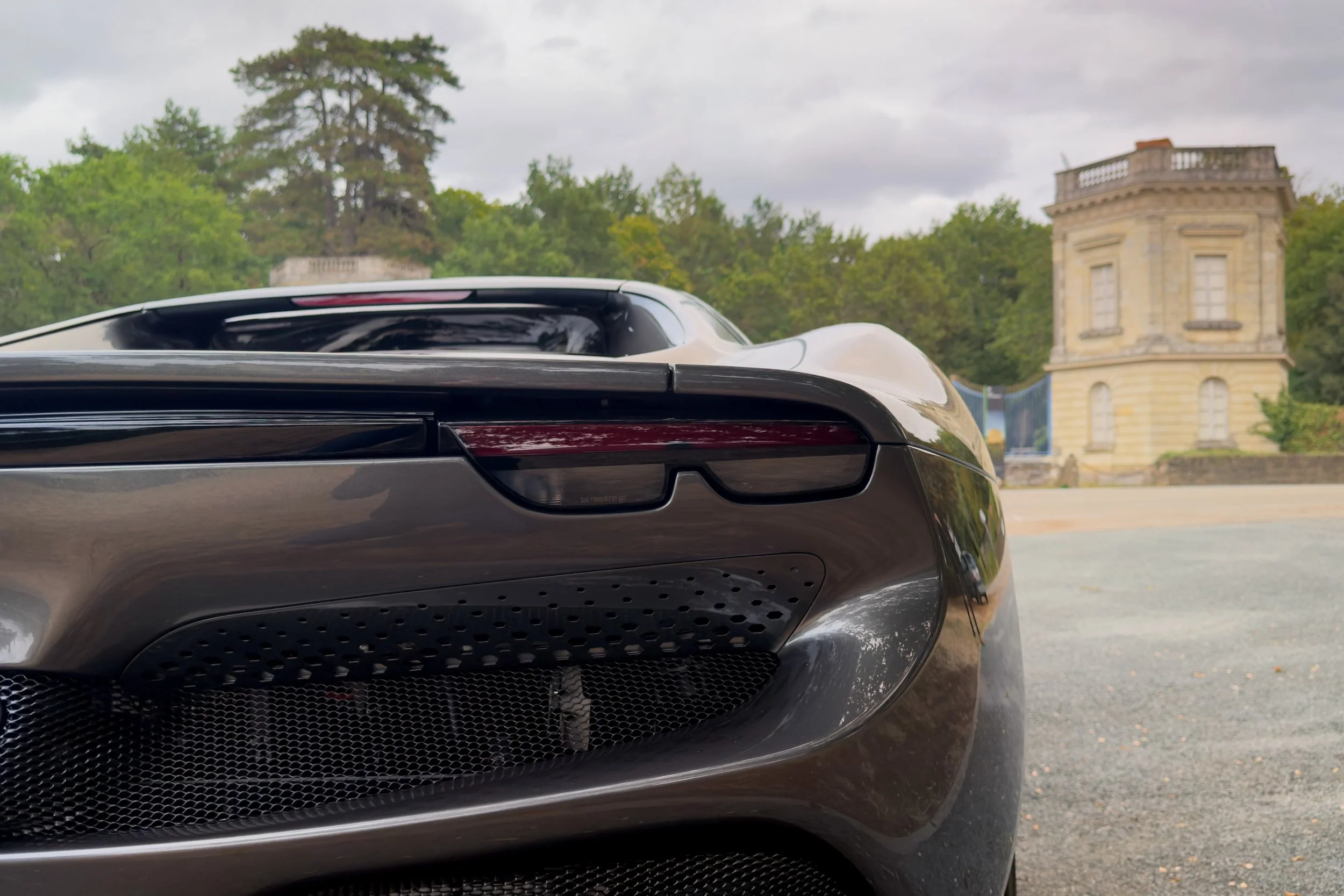 296 GTB-9.jpg