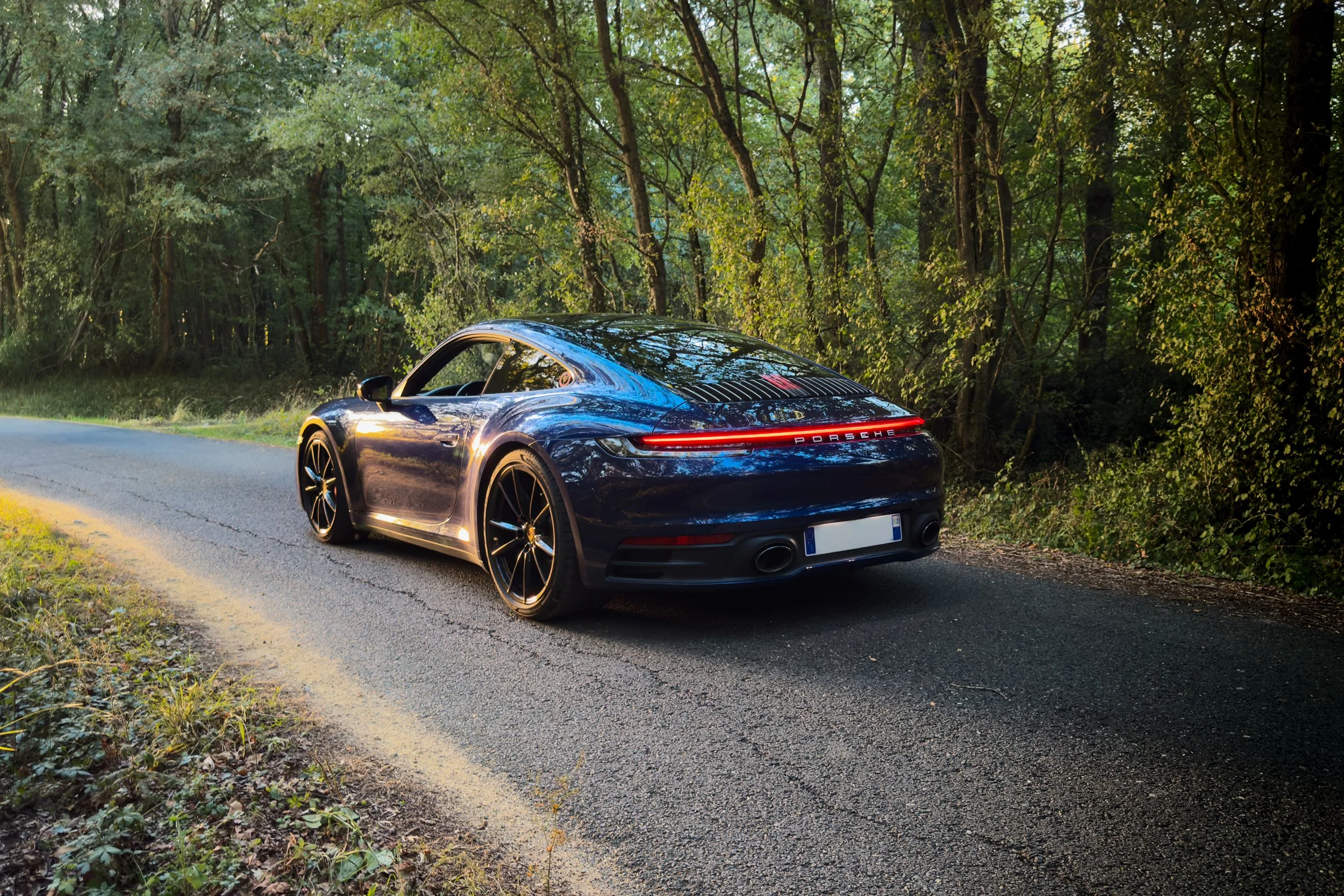 992 Carrera 4S BLeue-53.jpg