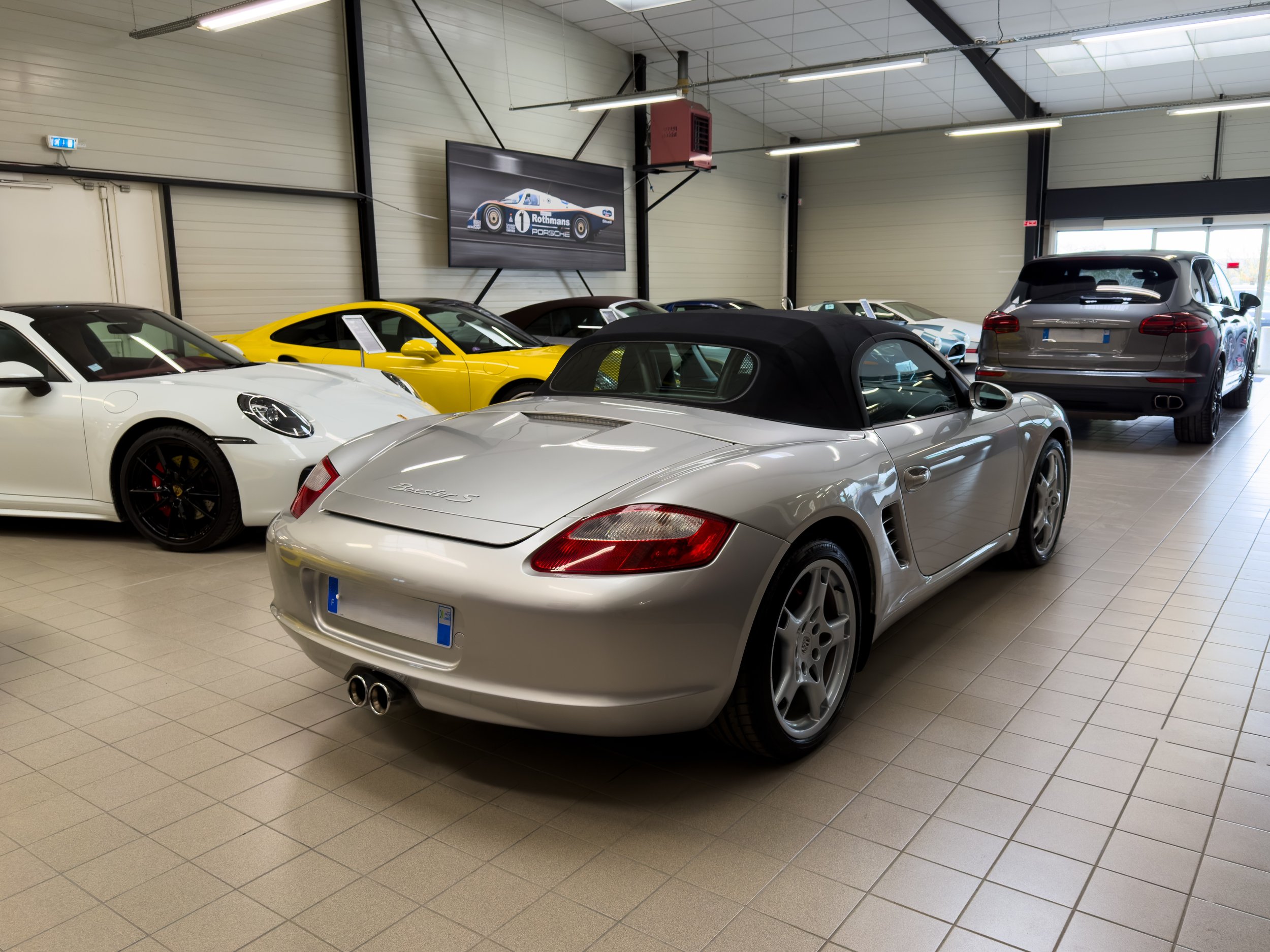 Porsche Cayman vue 2