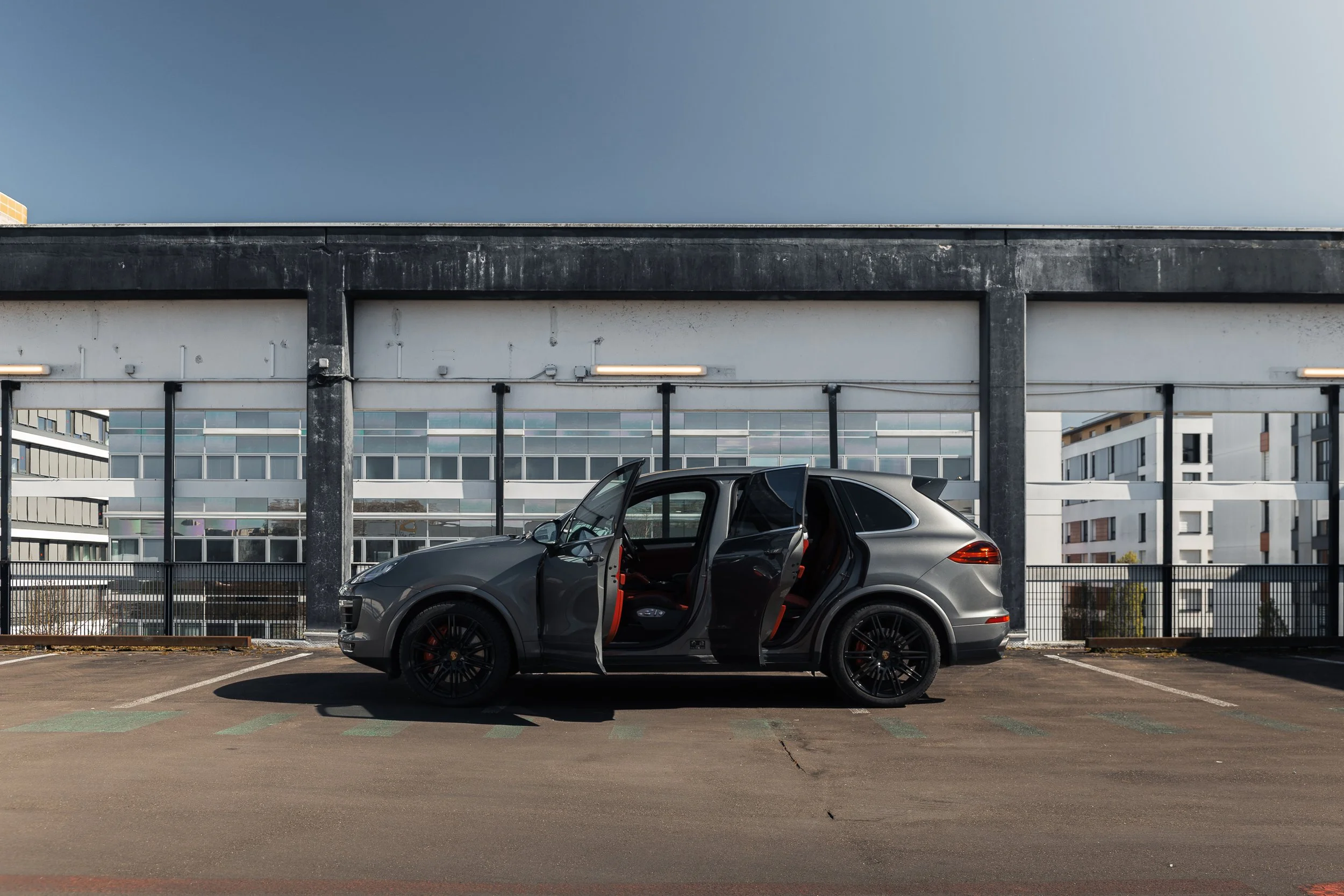 260330_Cayenne_turbo-31.jpg