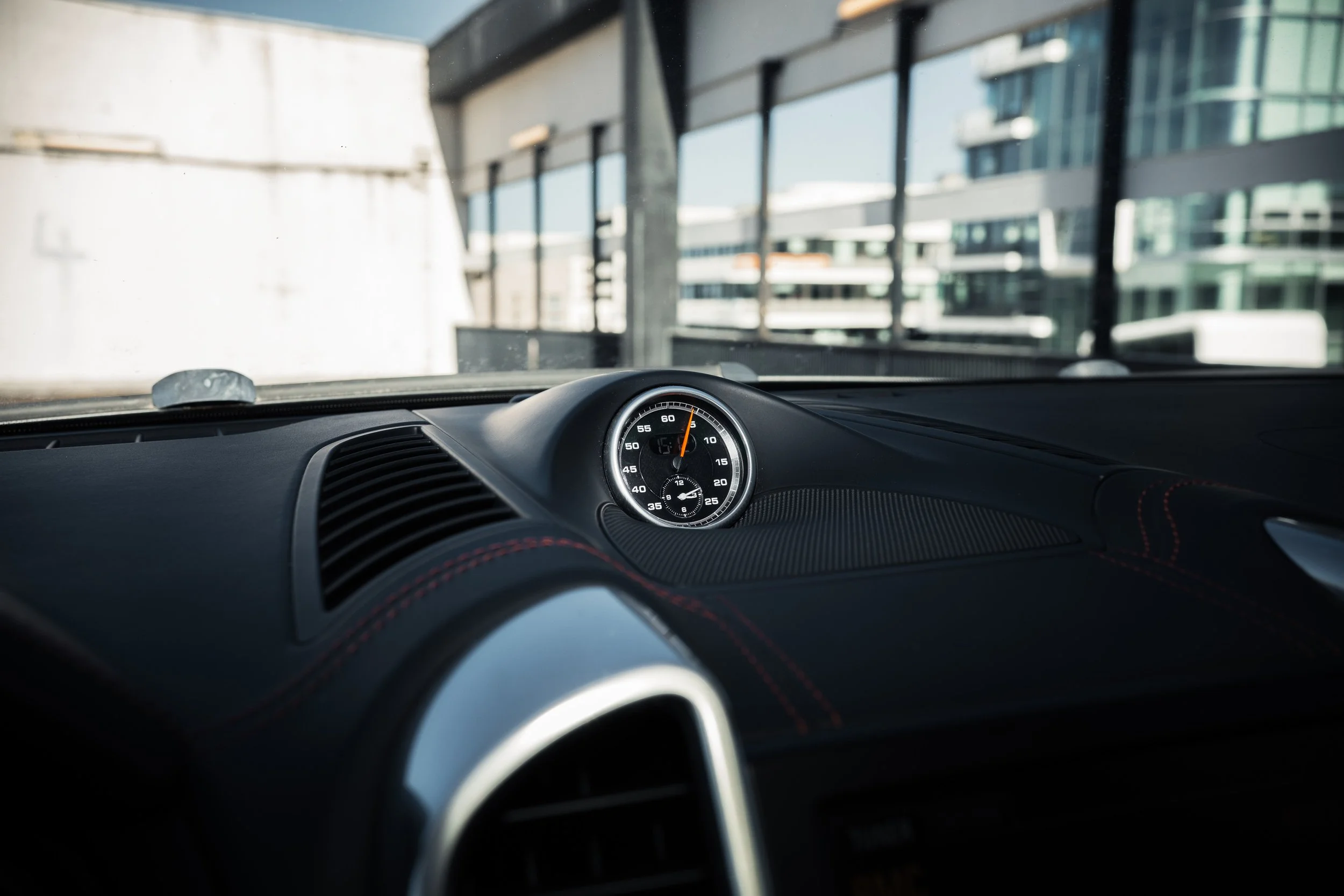 260330_Cayenne_turbo-11.jpg