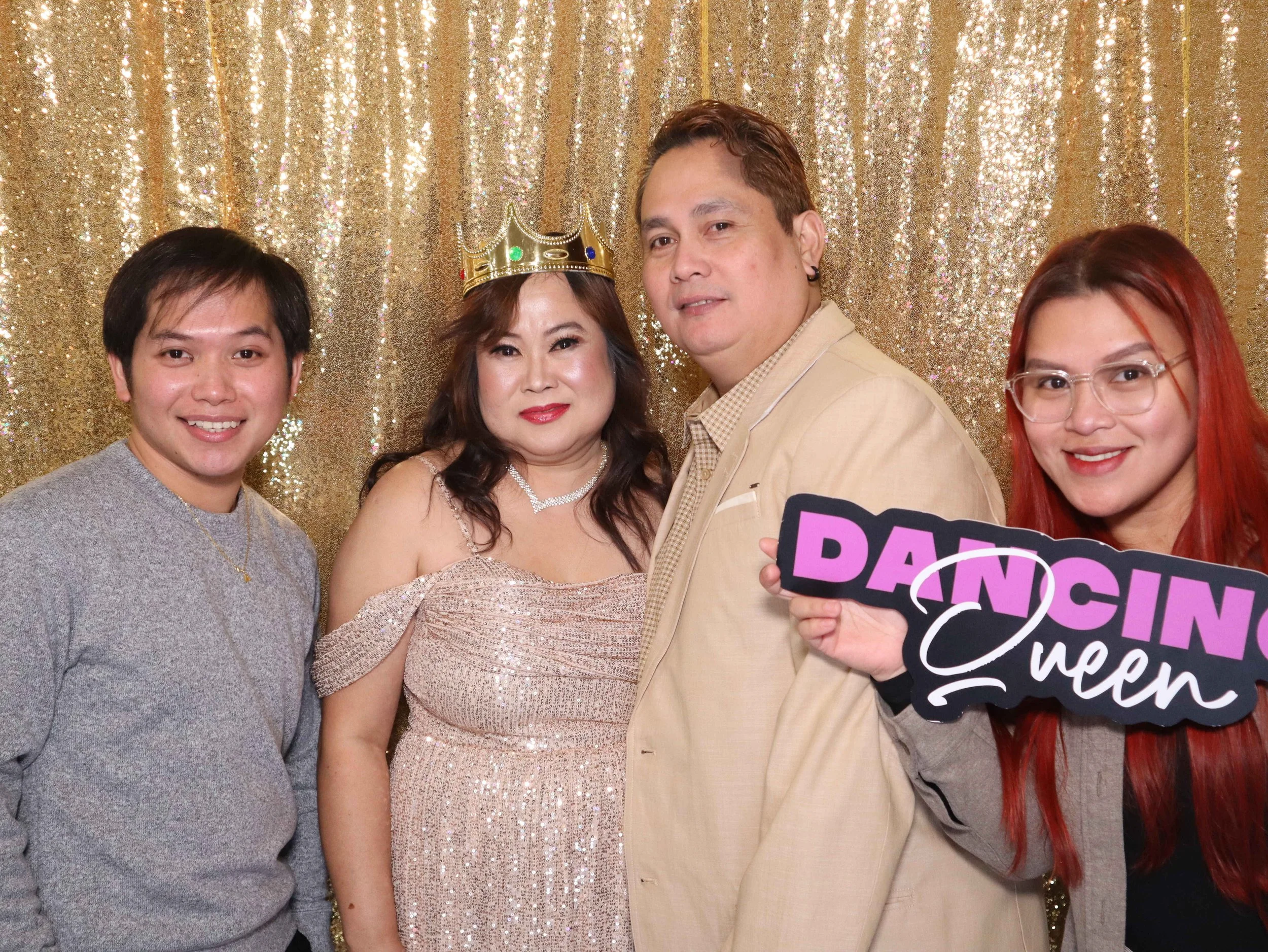 Vivid Curiosity Photobooths always finds ways to innvate and integrate new technologies to make photobooth sessions smoother, and outputs better.