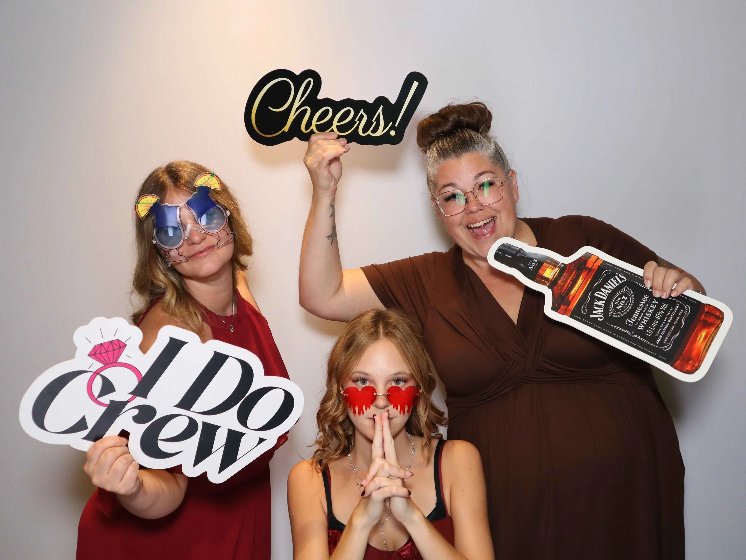 Ready to have this at your event? Contact us today so your guests can experience unlimited prints, unlimited fun!