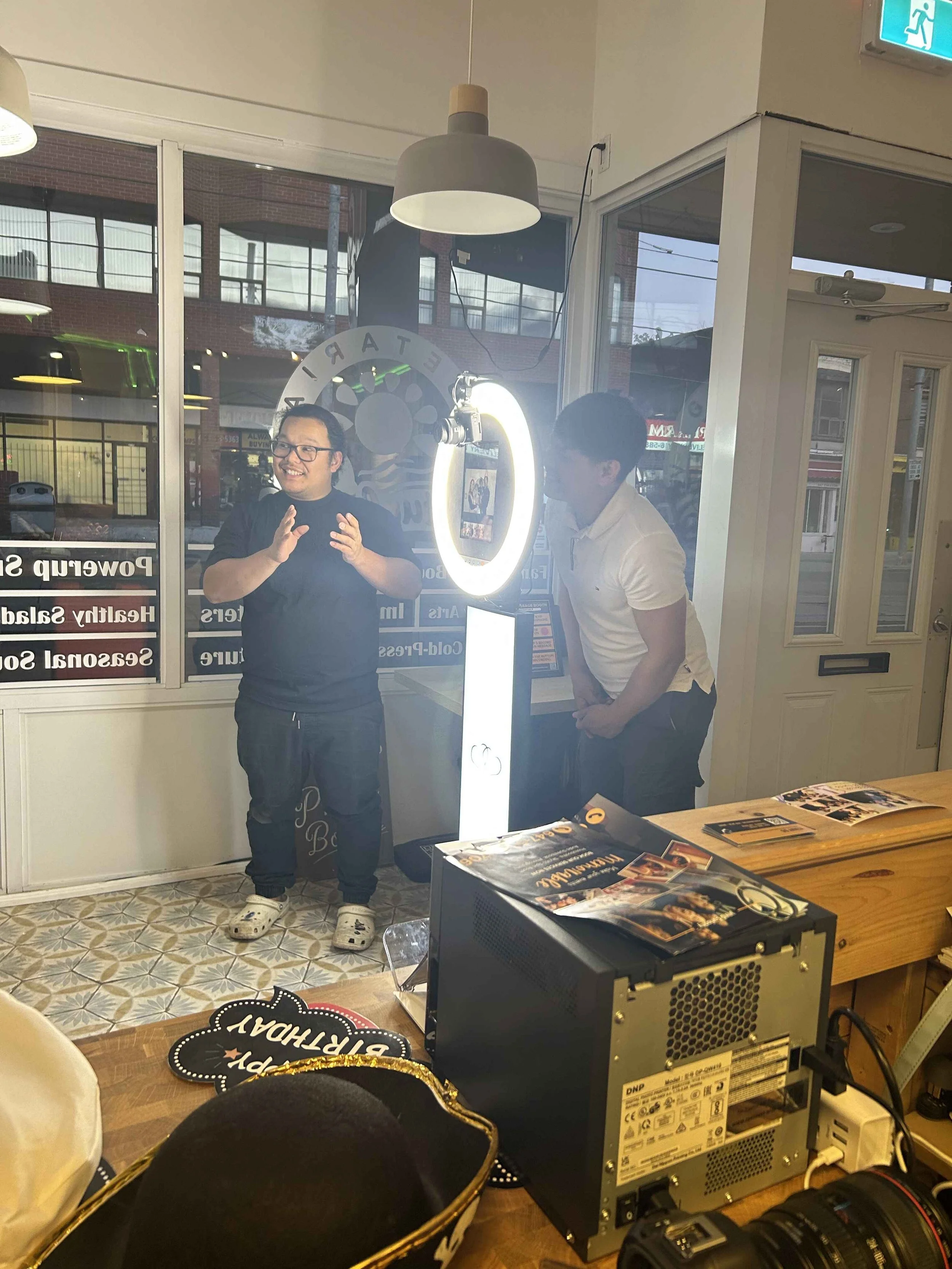 How to Host a Christmas Party Everyone Remembers: A Simple Guide to Planning with Vivid Curiosity Productions