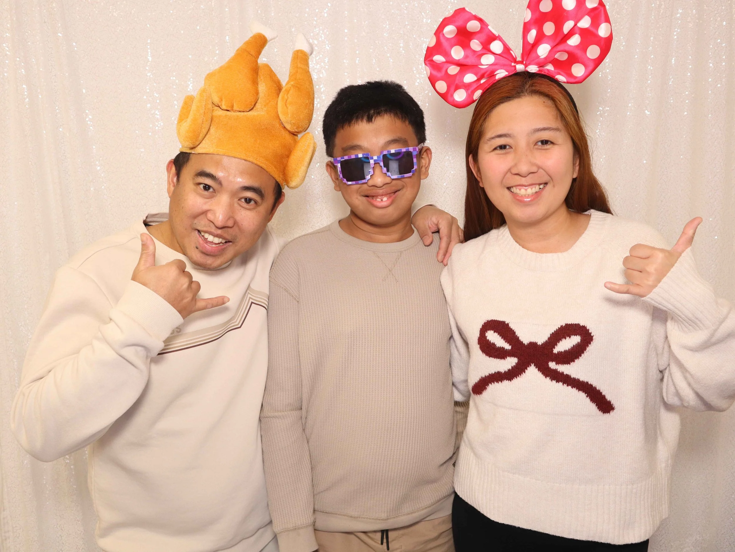 Book With Confidence: What Sets Vivid Curiosity Photobooths Apart