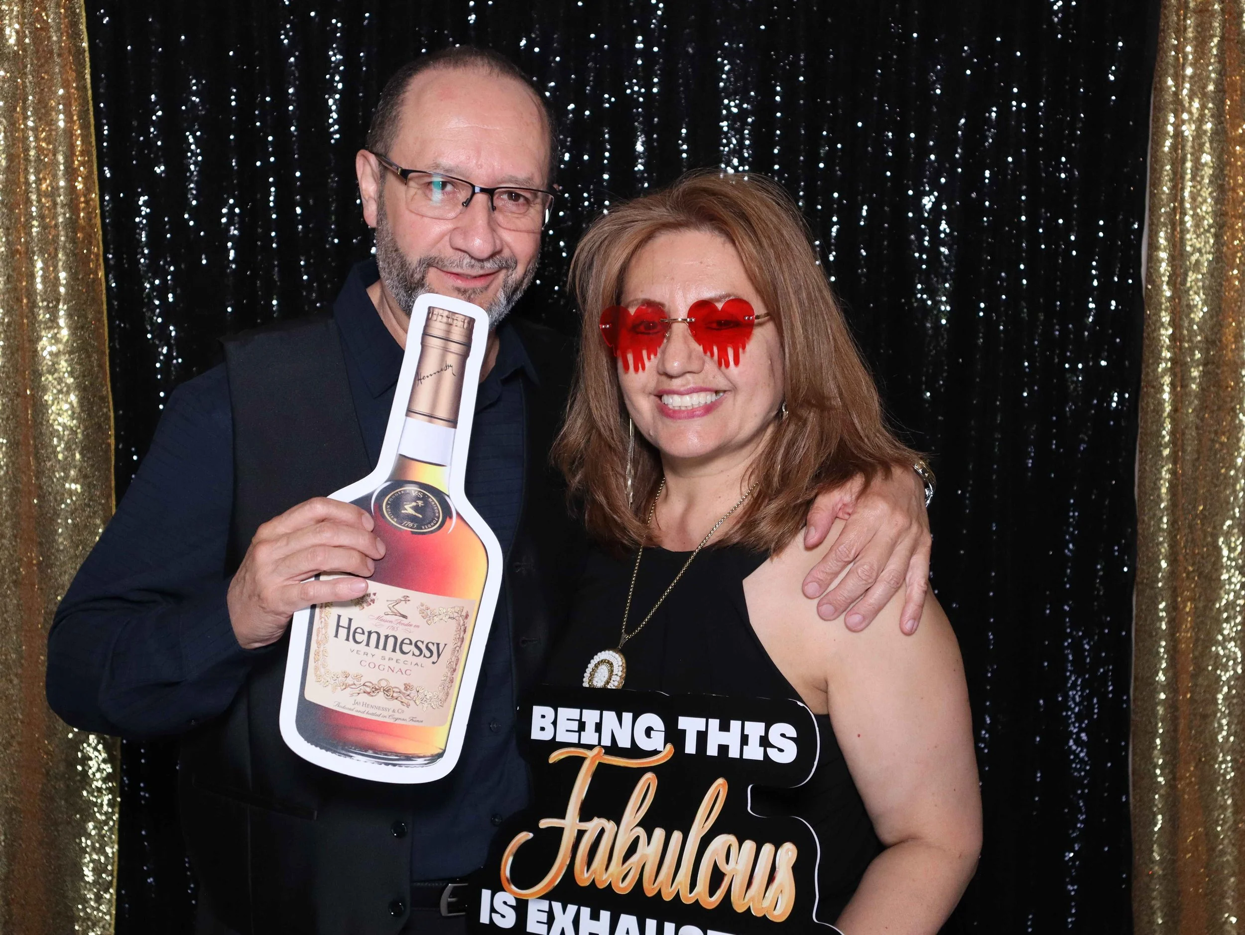 Props add flavor to your photos! We love it when guests get creative with their poses and how they integrate the props into their chaotic energy.