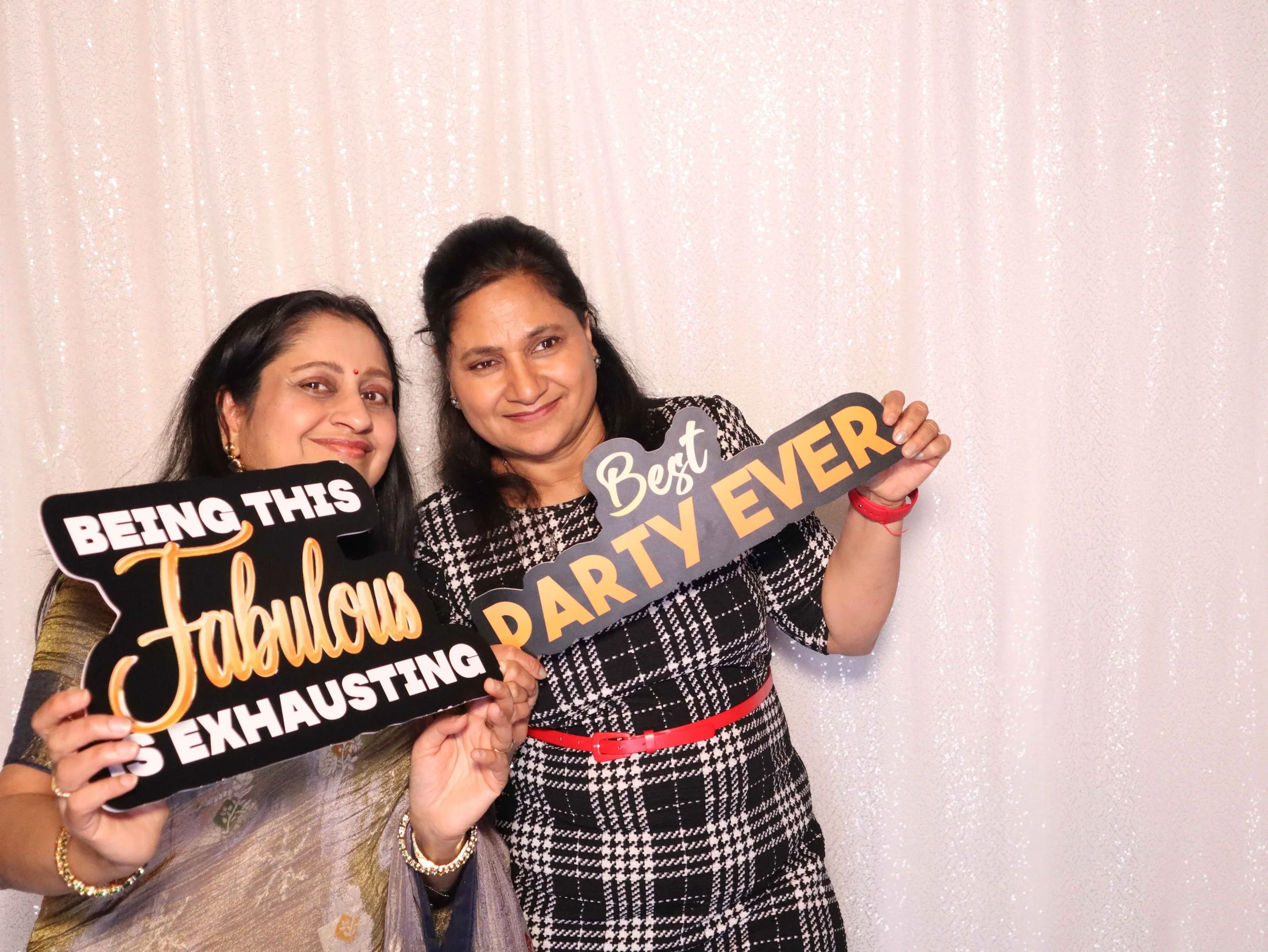 Props make the photobooth even more fun!