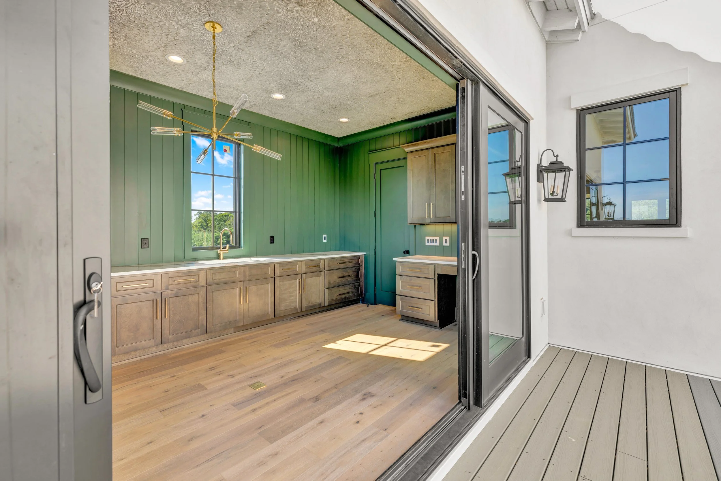 1509 Cravens St-67.jpg