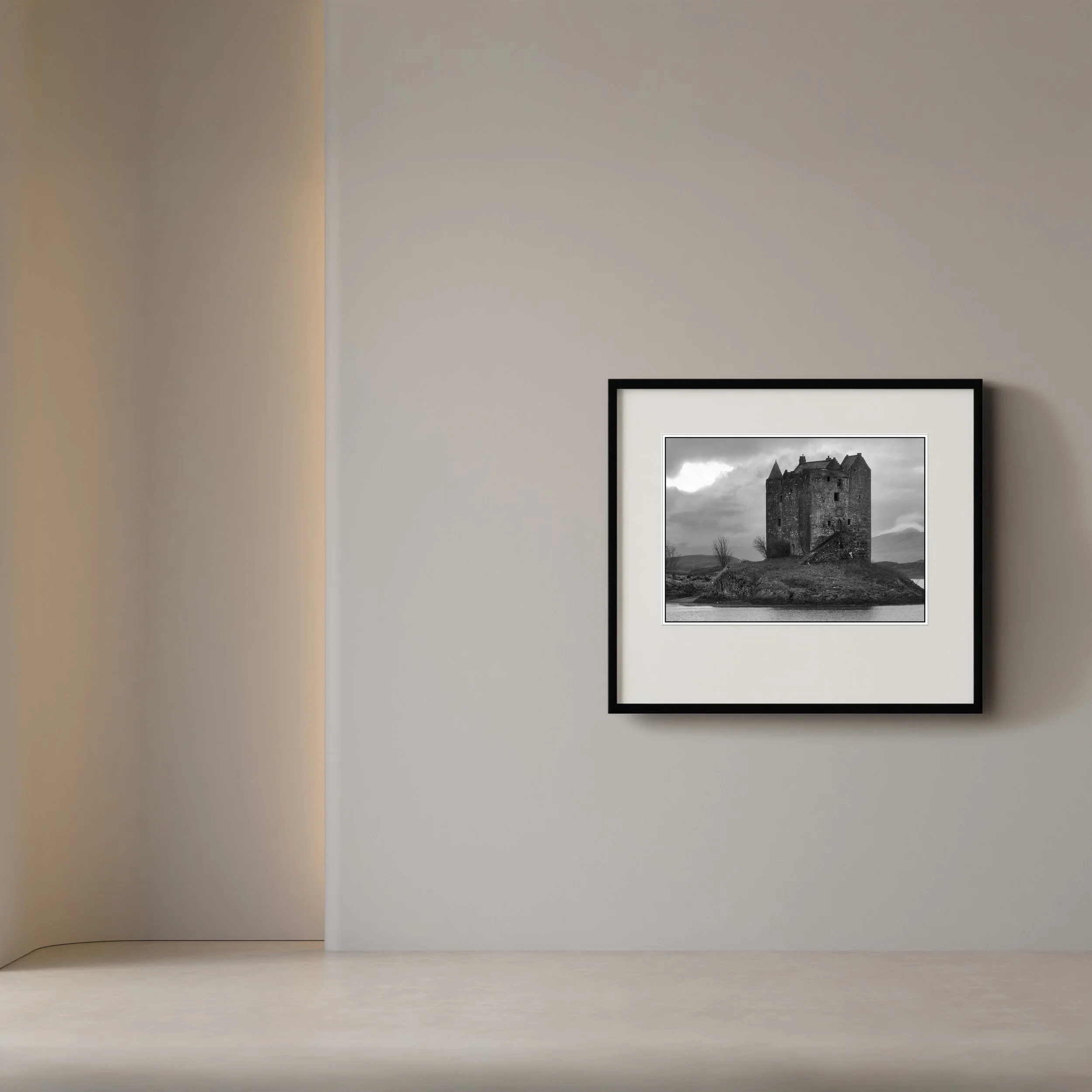 Castle Stalker BW 2.jpg