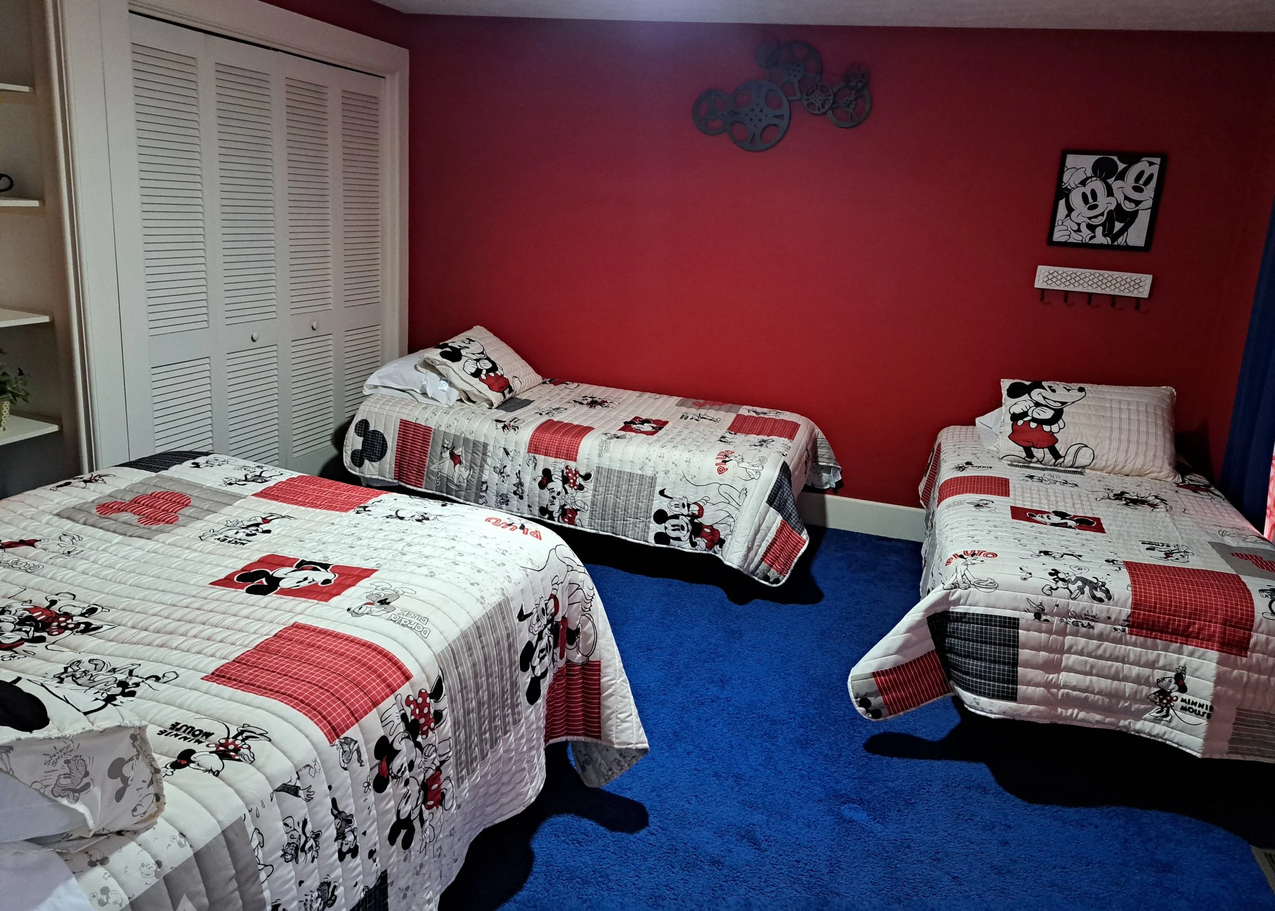 Mickey Room 3.jpg