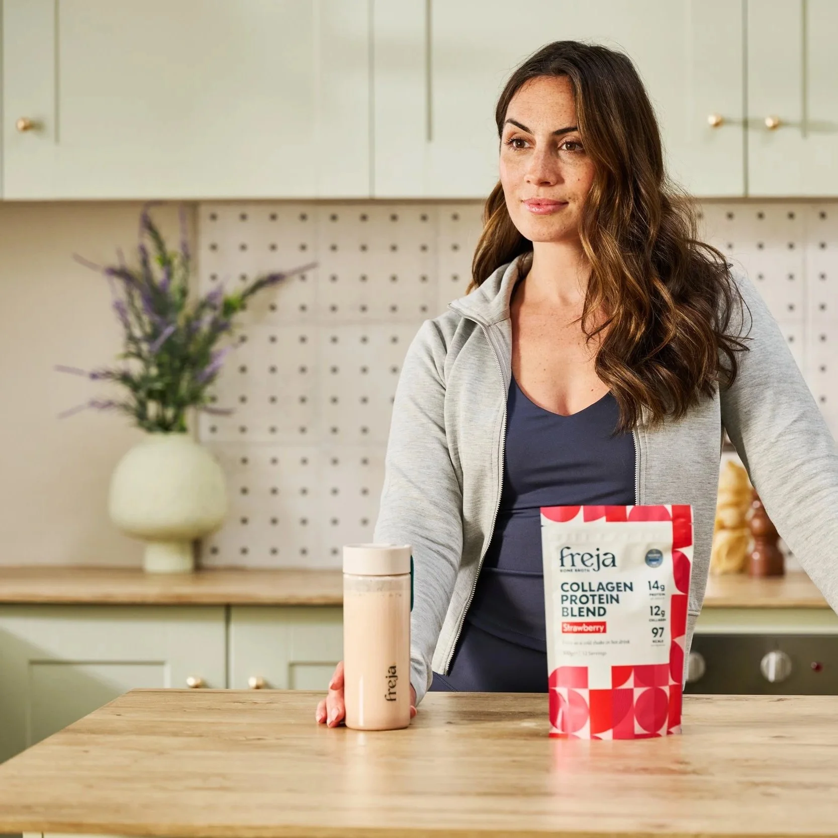 Freja-set-kitchen.jpg