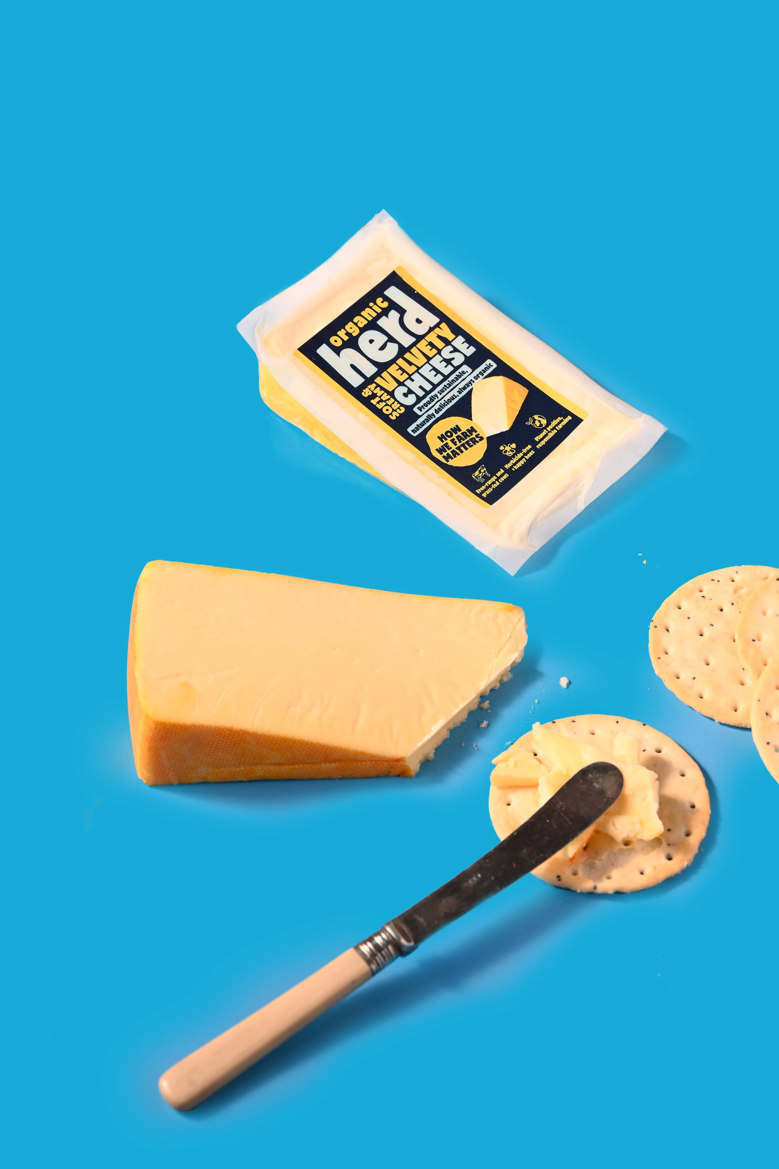 organic-herd-cheese-cracker-product-photography.jpg