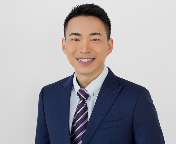 Dr Alex Tham.png
