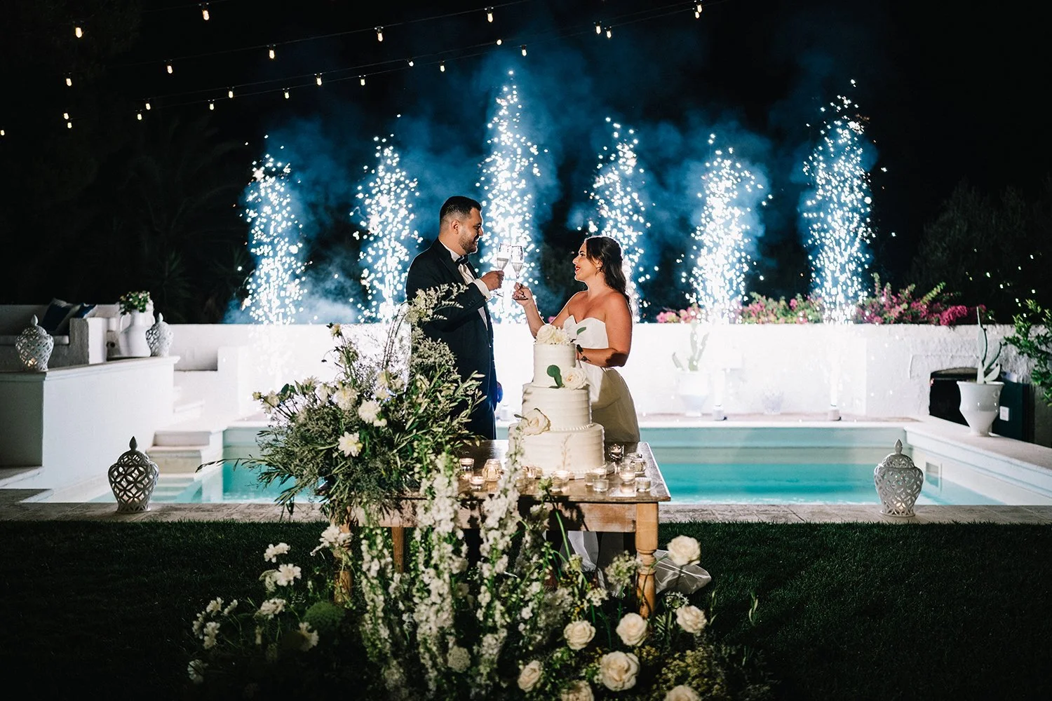 italian-wedding-.tradition-the-cake-cutting.jpg