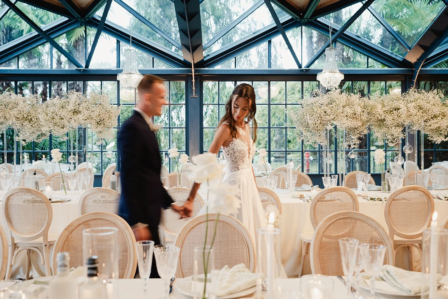 elegant-tensile-structure-at-an-outdoor-reception-in-italy.jpg