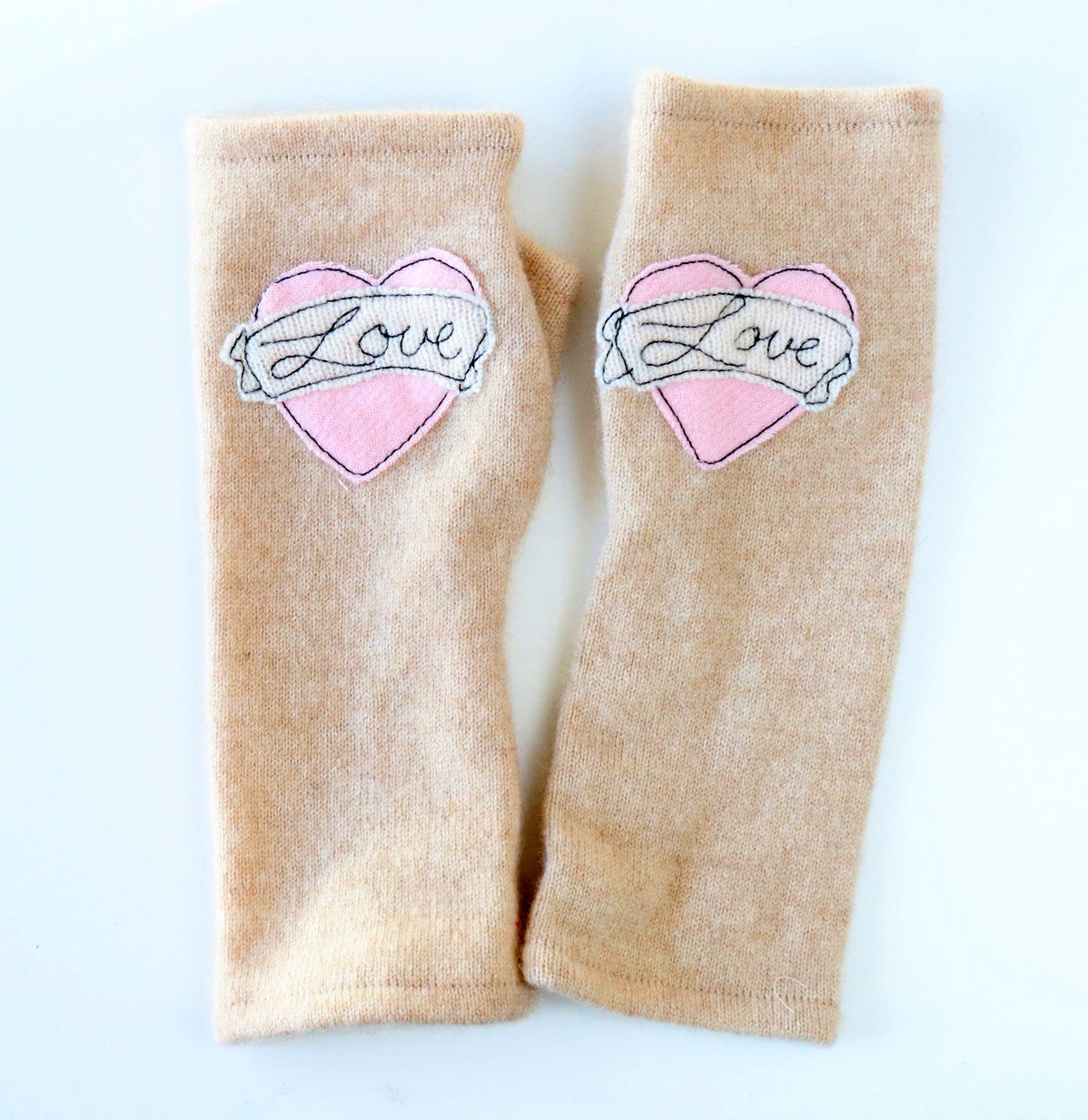 Pink Love on Camel Cashmere Gloves.jpg