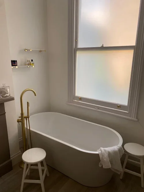 Refurbishments Project Management Expert Builders In London - Reveal Refurbishments