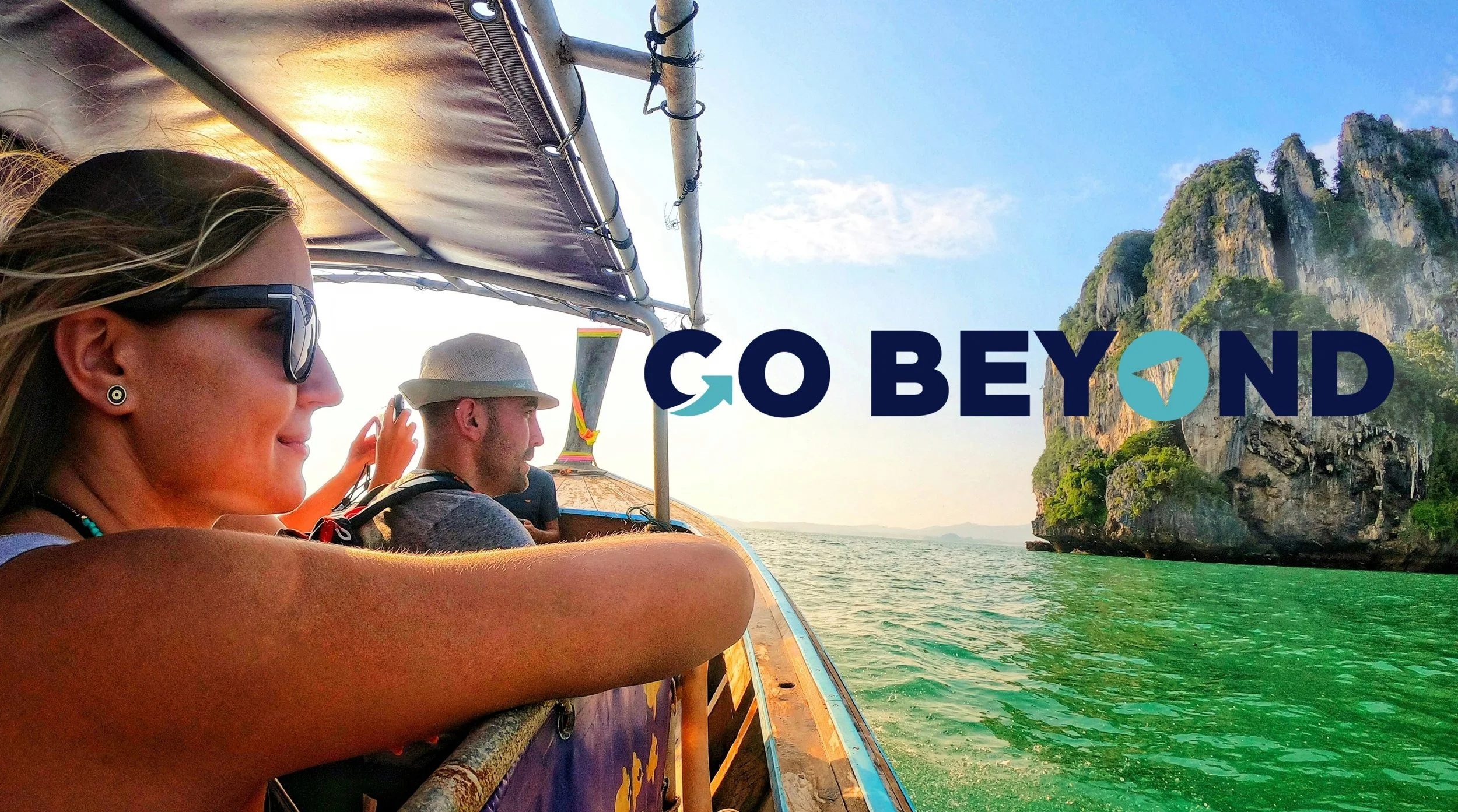The Thailand Trailblazer: Your Expert Guide to Temples, Markets, and Beaches