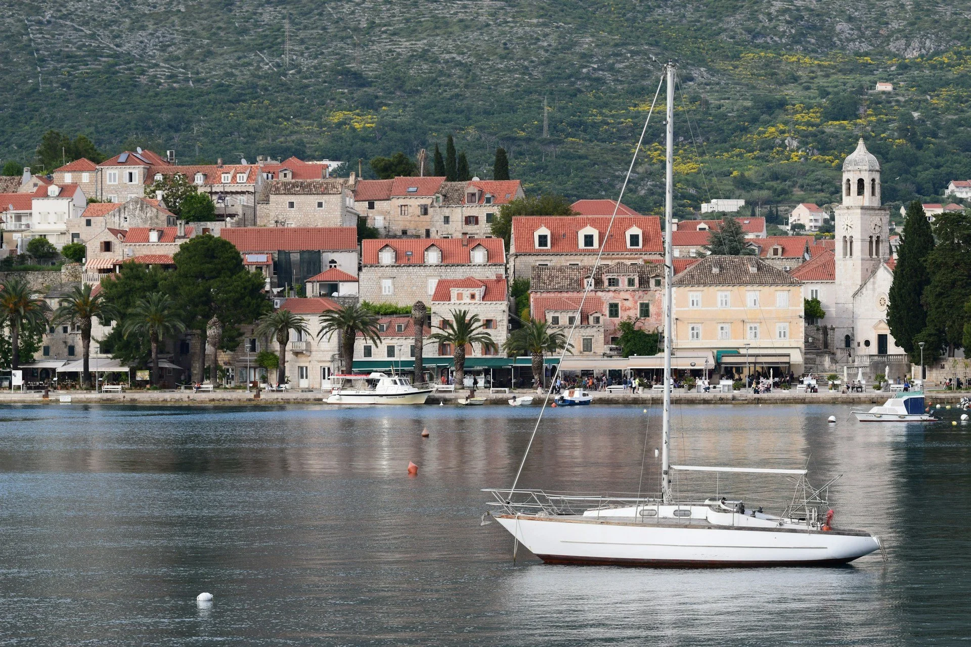 Sailing the Coast: Essential Tips for Navigating Croatia