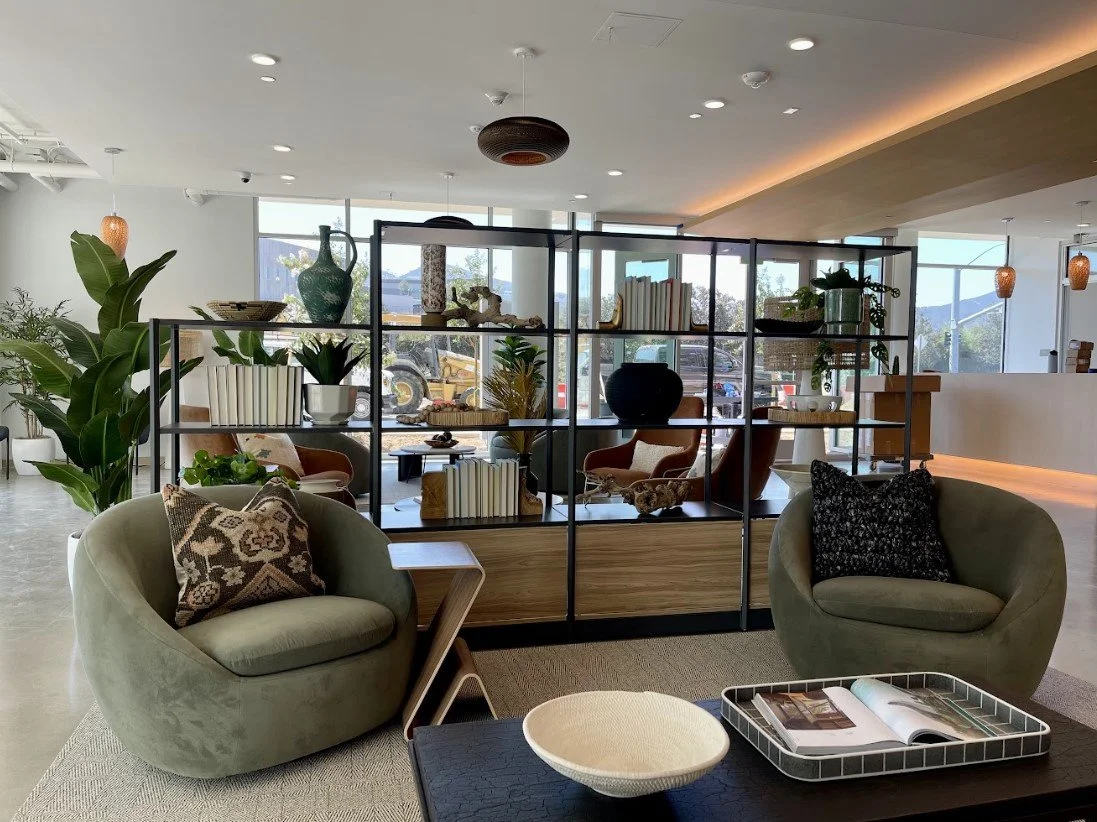 Lobby 5.jpg