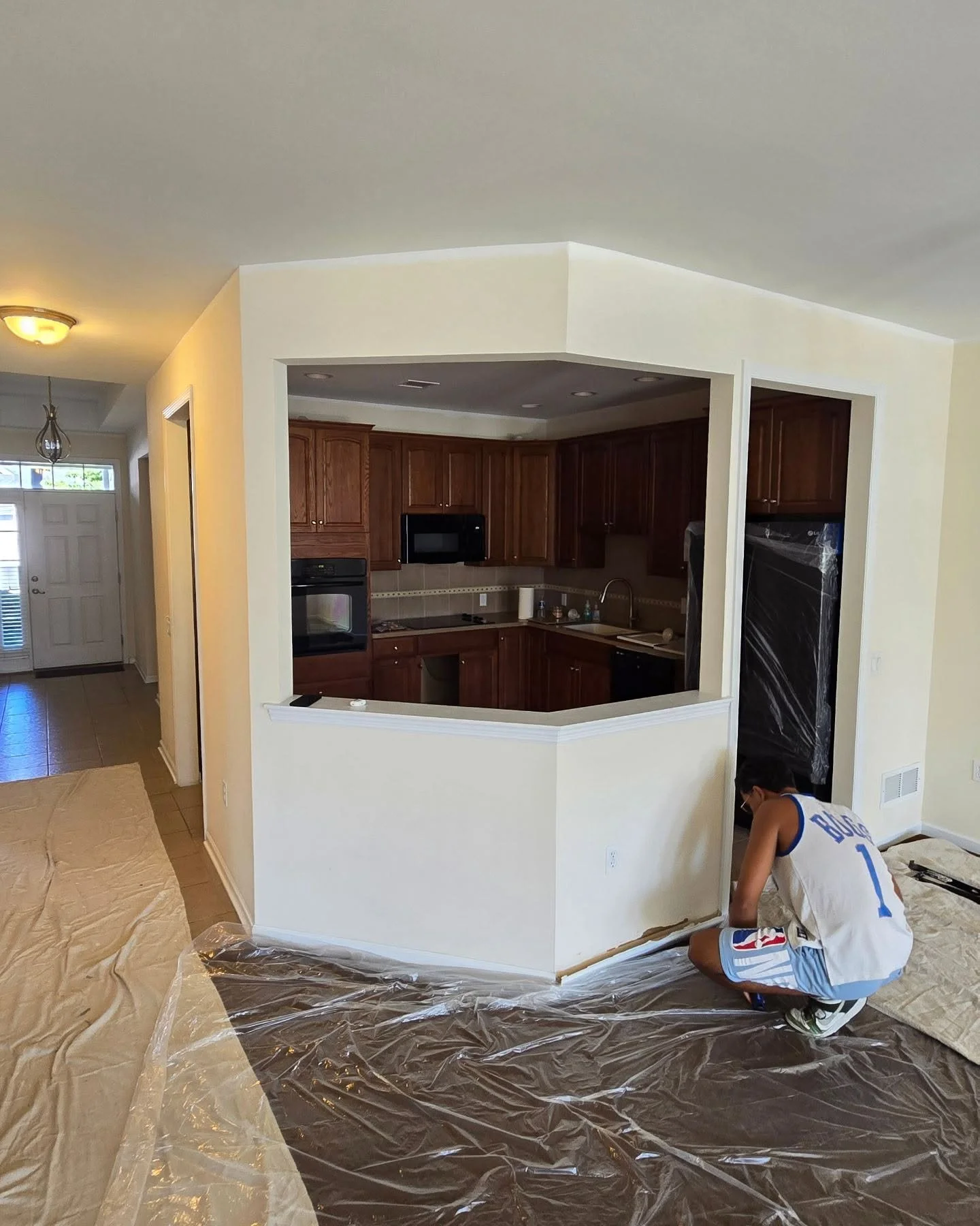 We opened up this cramped dark kitchen as if nothing was ever there🔥

If you're looking to have any type of small interior renovations done, then look no further you've came to the right place!

Call or message us today for a free estimate (717-819-