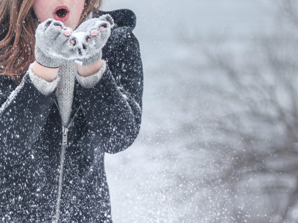 Red Light Therapy for Medford Winter Mood and Recovery