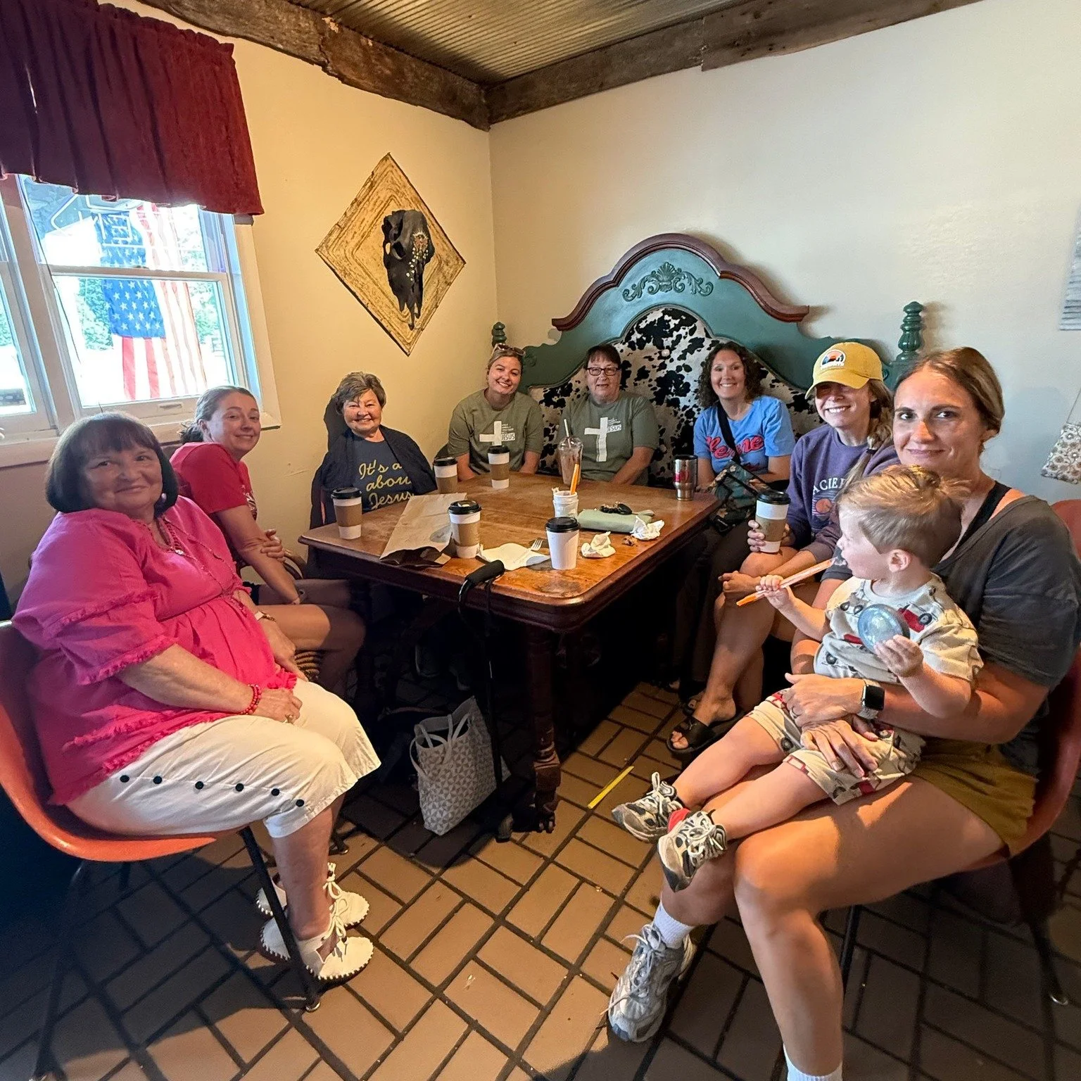 Ladies coffee and conversation this morning was relaxing and so enjoyable to spend time together. 
Haven't been able to join us yet? Meet next Tuesday 11 AM at El Corral in Vincennes. Come enjoy some chips and queso or simply to just sit in the prese