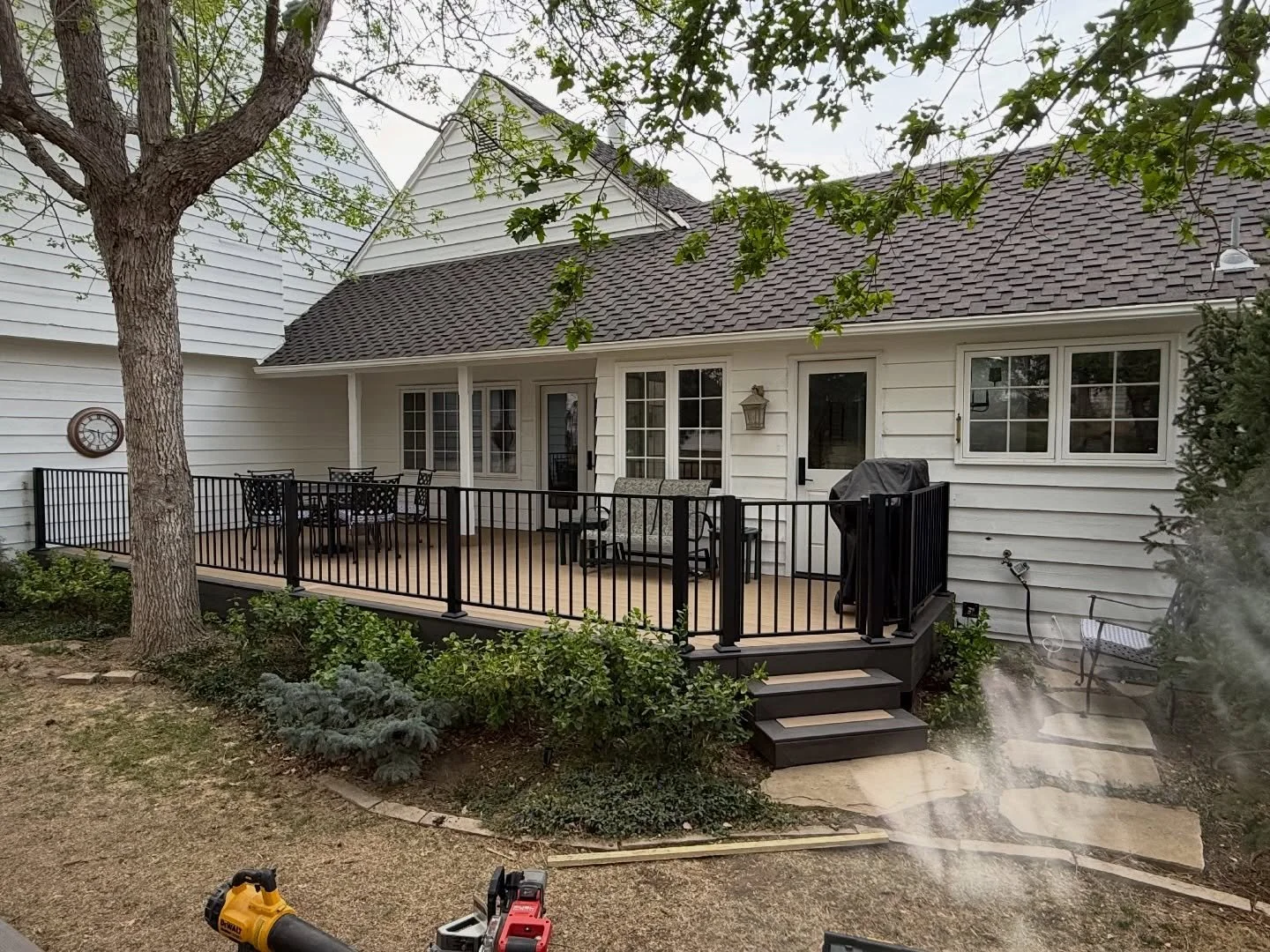 This deck needed some major TLC 🔨 

This deck got a full upgrade with TimberTech decking and sleek Fortress railing. Finished off with custom post trim and drink rail! 

Swipe for the before ➡️➡️