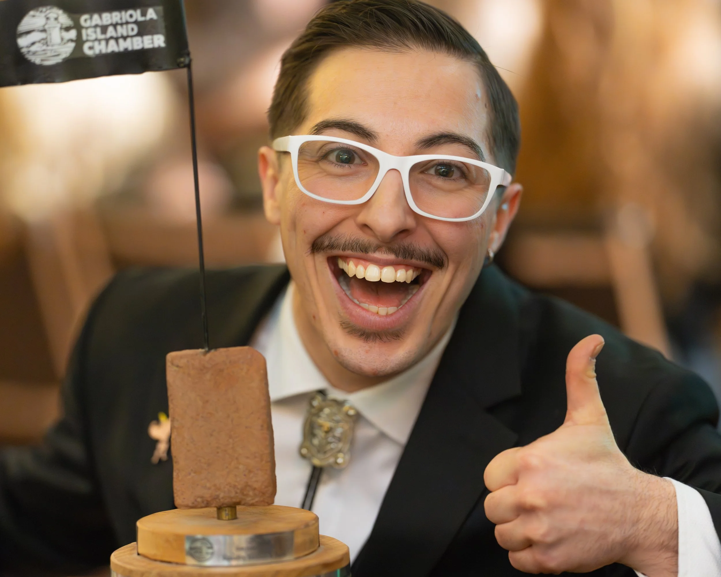 Dibs Fitnmess holds their business award and give sa thumbs up