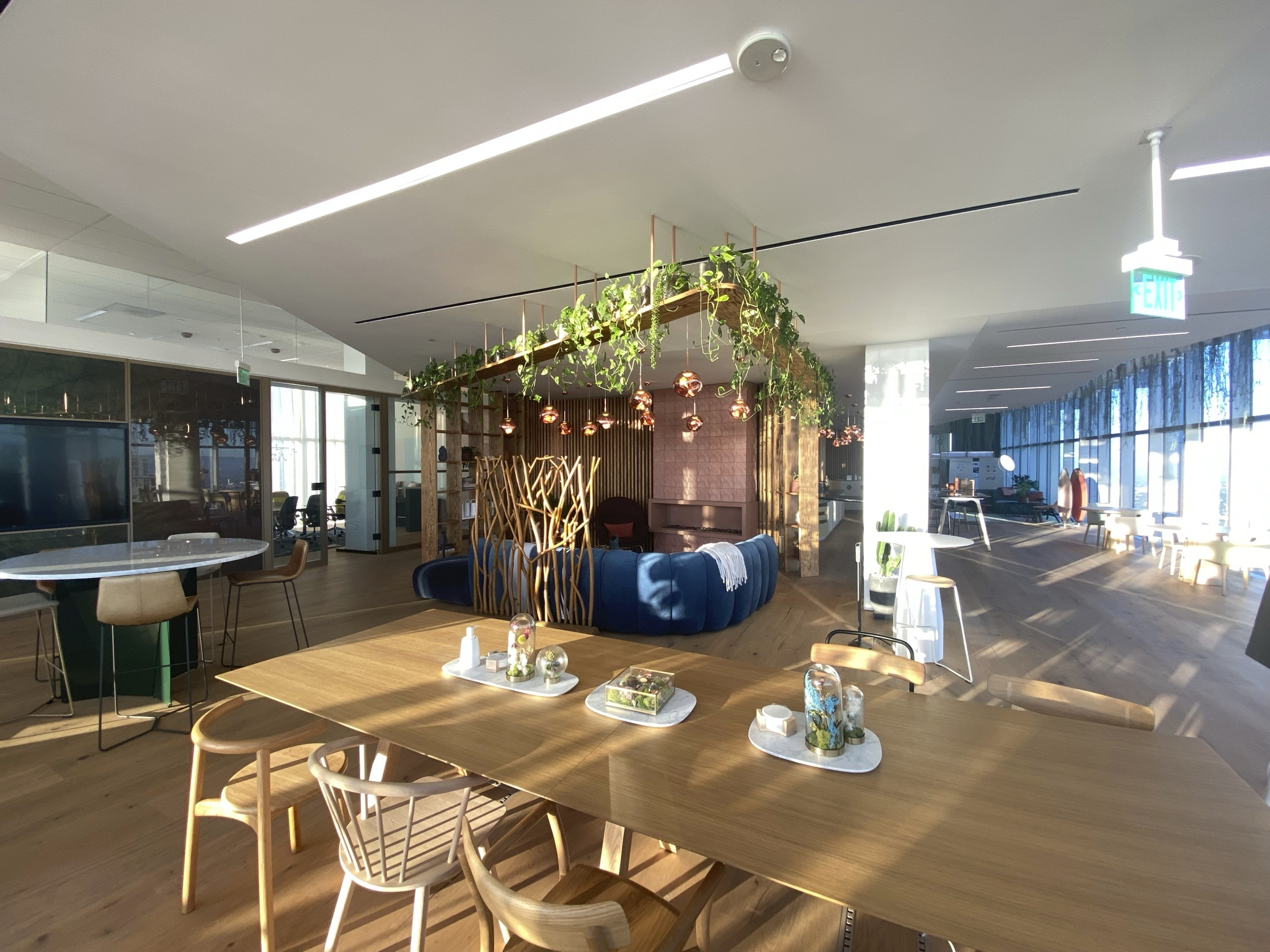 How to Choose the Right Contractor for a Commercial Tenant Improvement Project