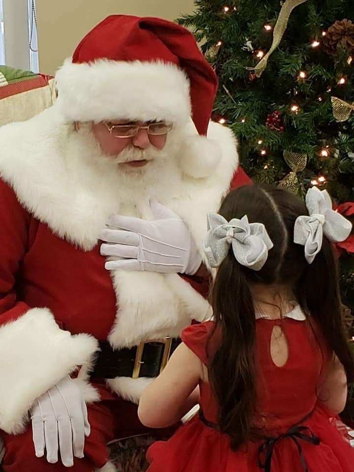 Hire a Professional Santa in South East Detroit