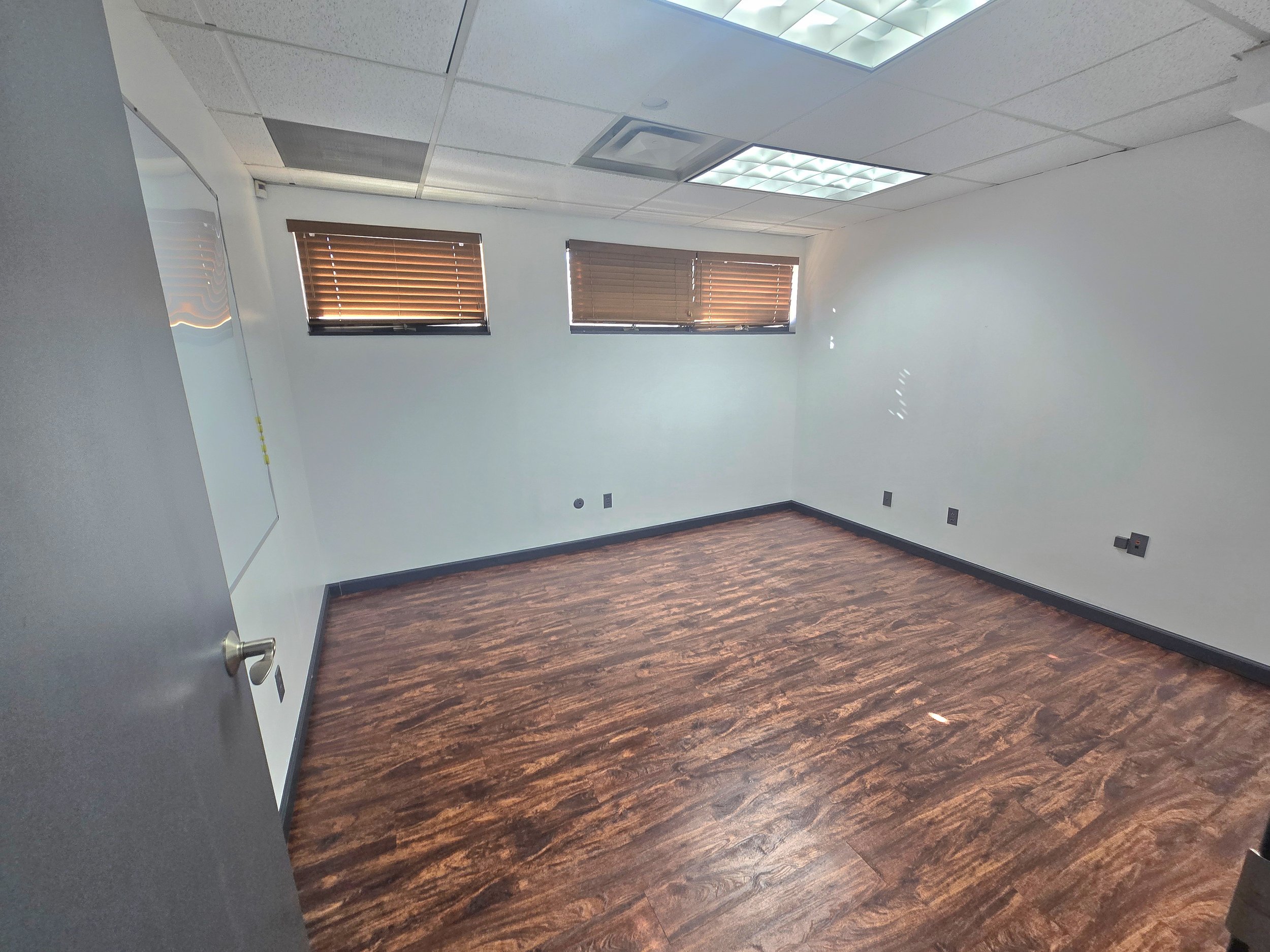 Avon commercial real estate