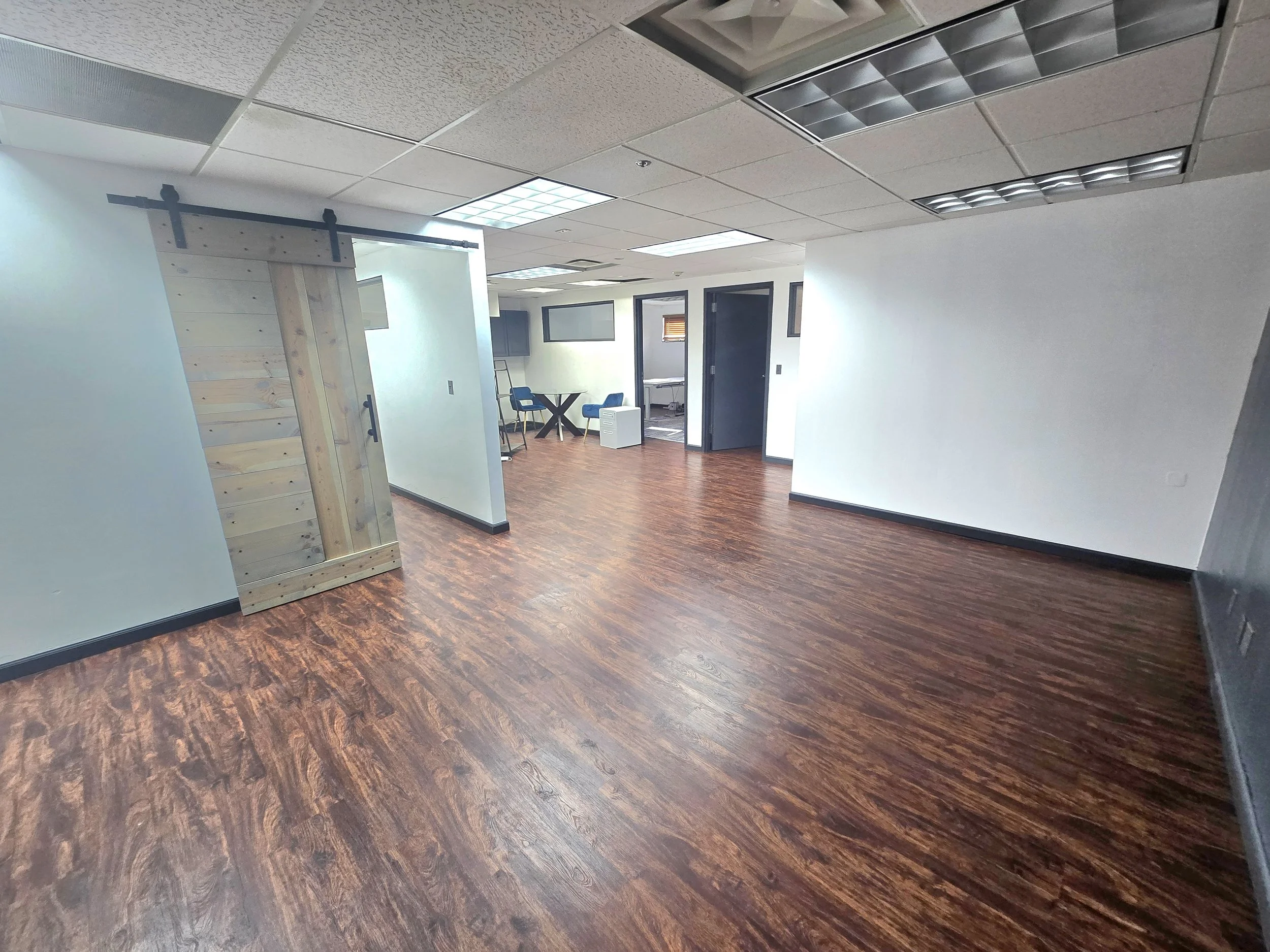 Commercial Vail Properties