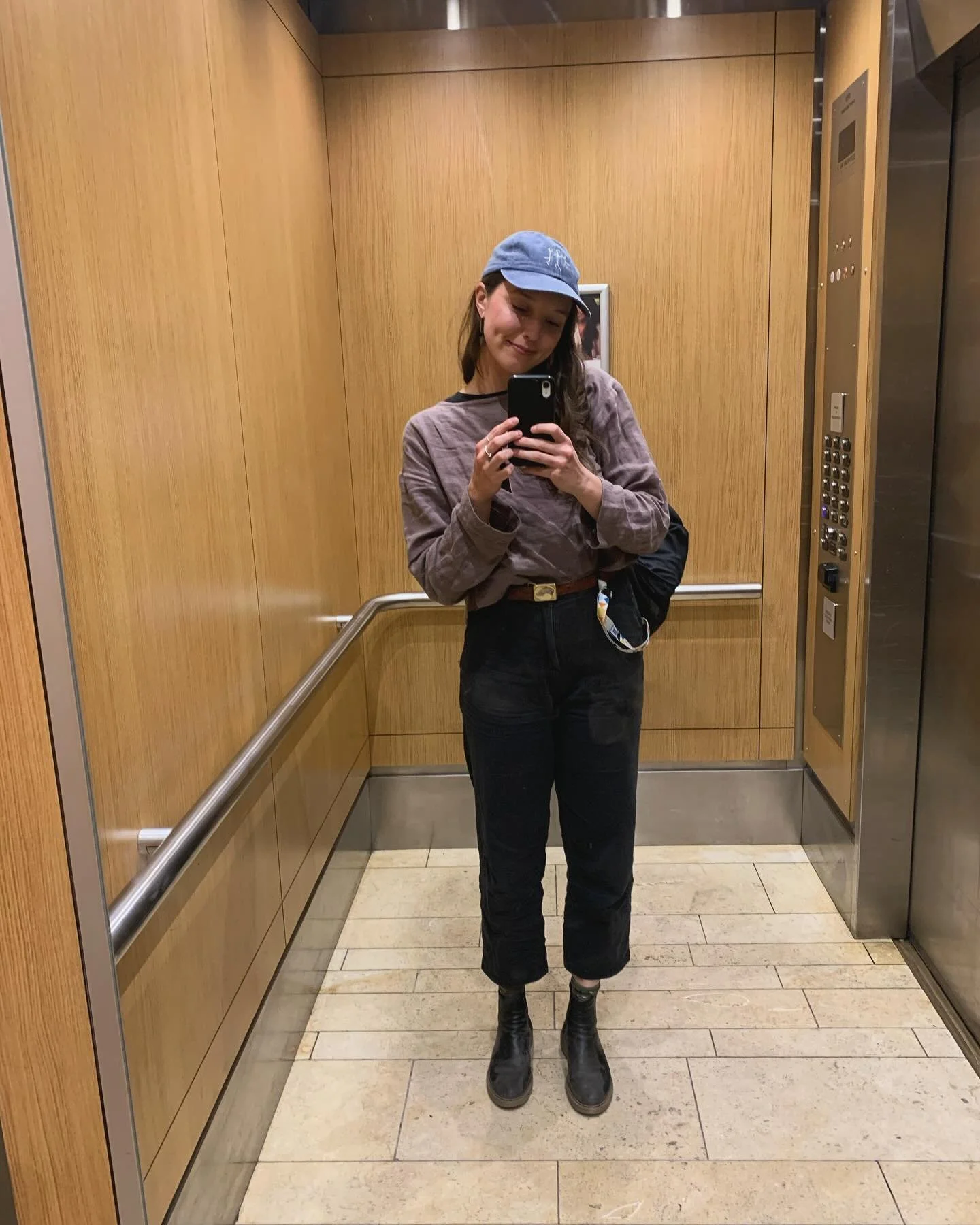 Had a very nice time playing music and taking in the weekend with these friends at @calgaryfolkfest &lt;3 

Back in Winnipeg now and will be playing a solo set of songs at Saigon Park tomorrow at noon for the @thewecc lunch time series! It is free an