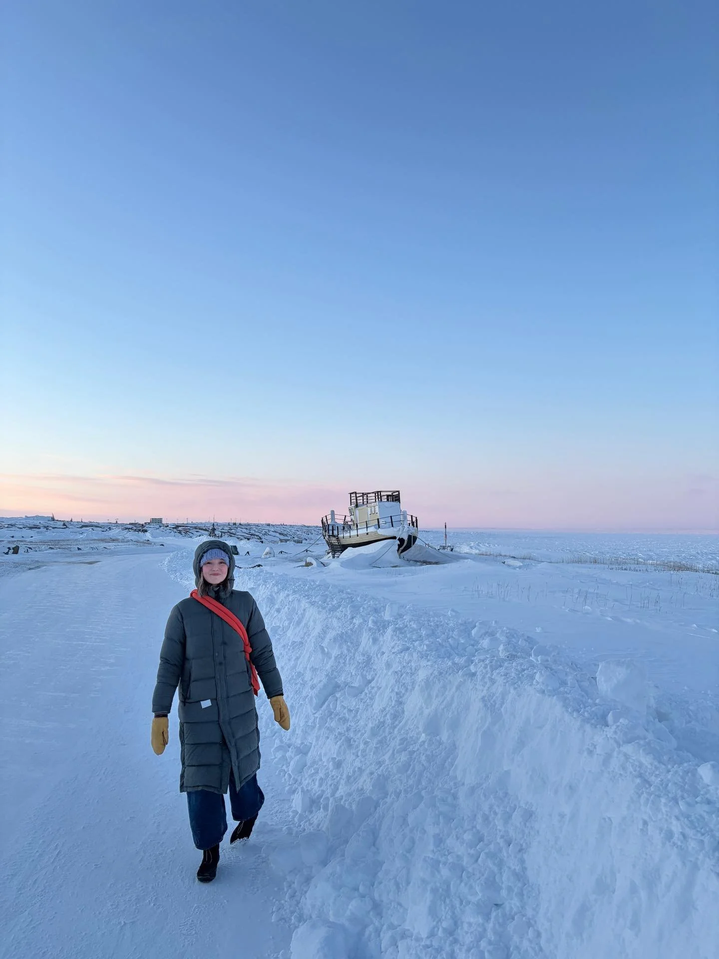 Hi! Here are some Winnipeg winter shows happening imminently <3

Feb 15 @ 4 PM - Festival Du Voyageur / Forest Tent! 
Feb 20 @ 8 PM - Festival Du Voyageur / CCFM (Dom and Jacob) 
March 31 @ - Sidestage / opening for MIINA

Hope to see you out ther