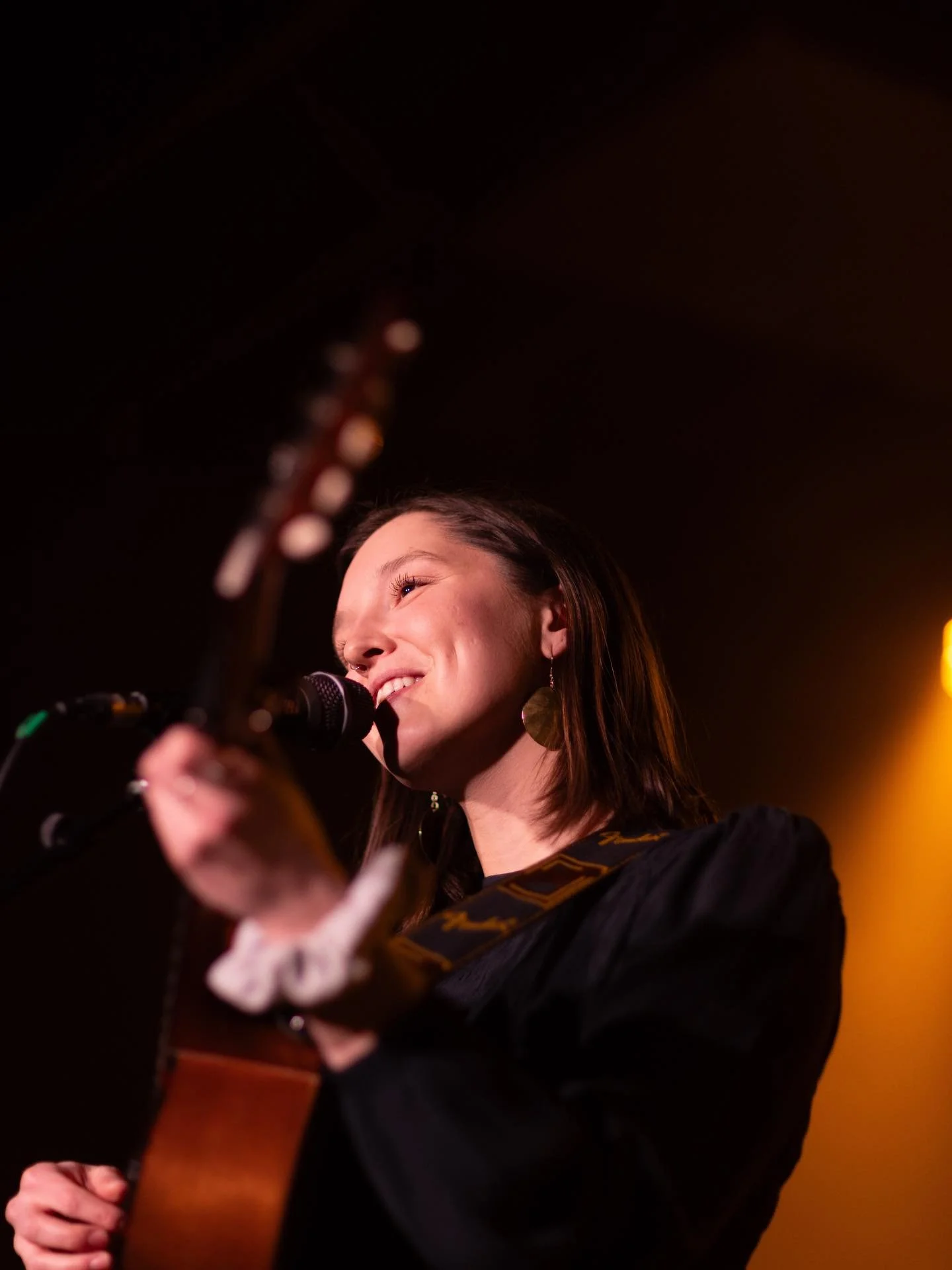 Wowowowow I still have no words for Thursday night!!! I will just say how nice it was to be surrounded by so many kind and generous ppl! Thank you thank you thank you for being there I am so grateful!!! <3 <3 <3 <3  photos by the wonderfu