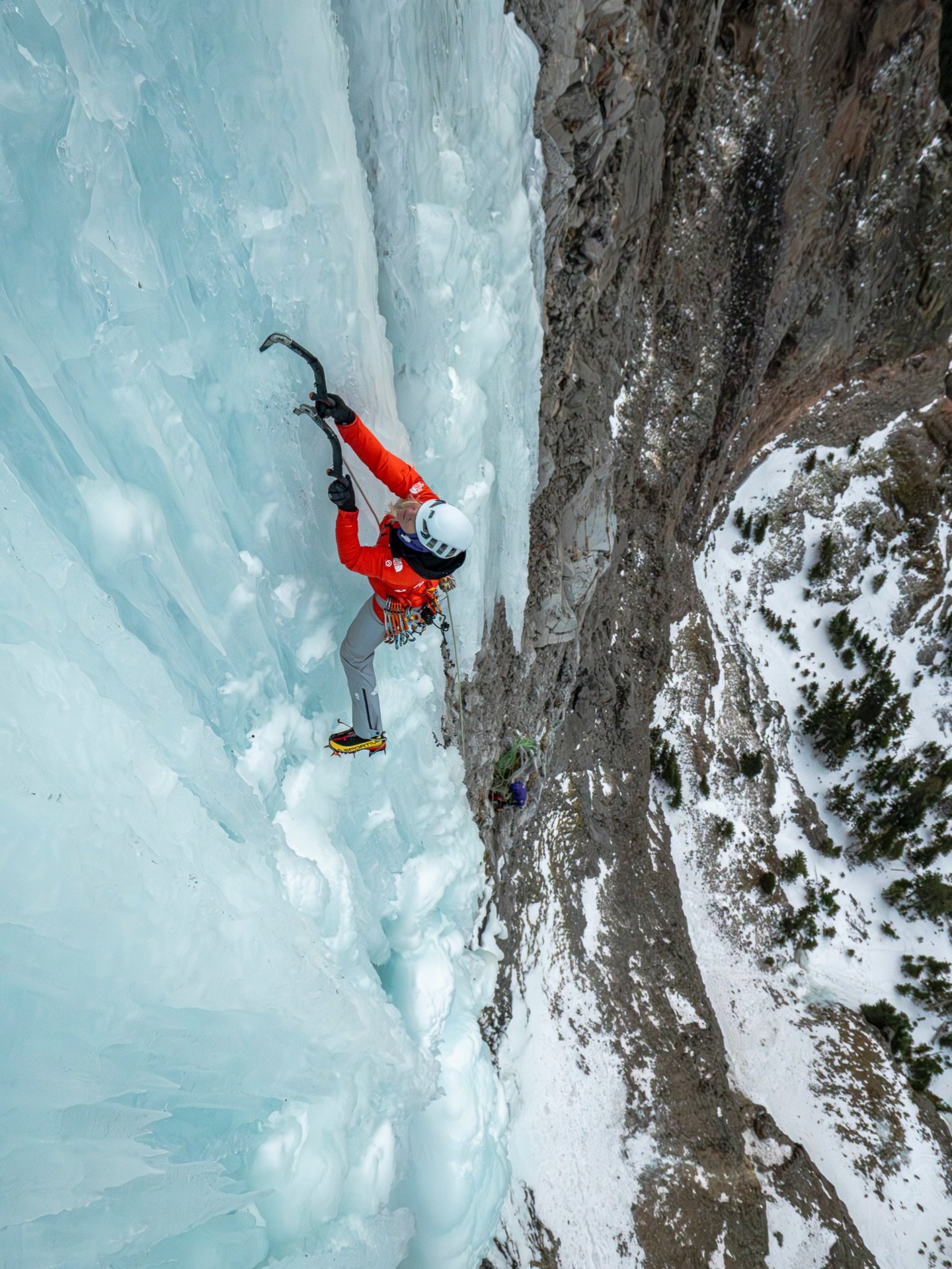 @bozemanicefest is next week! ❄️
Always one of my favorite gatherings. It&rsquo;s so fun reconnecting with old friends, meeting new ones, and sharing our mutual love for frozen waterfalls, cold mornings, and good times. The community here is truly sp