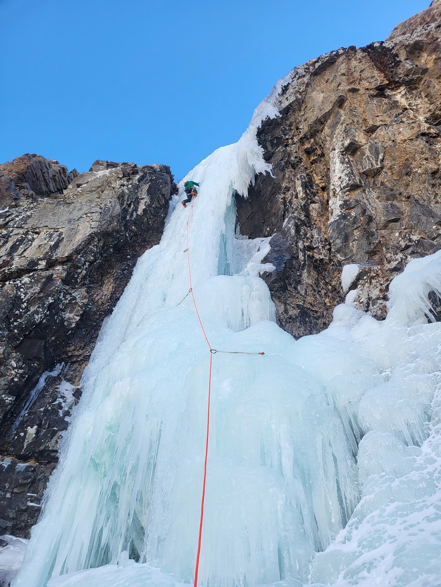 Soaking up every pitch of ice while it&rsquo;s still here. In a warm winter, good conditions feel anything but guaranteed. Photo @lexicady from last week here in Colorado.