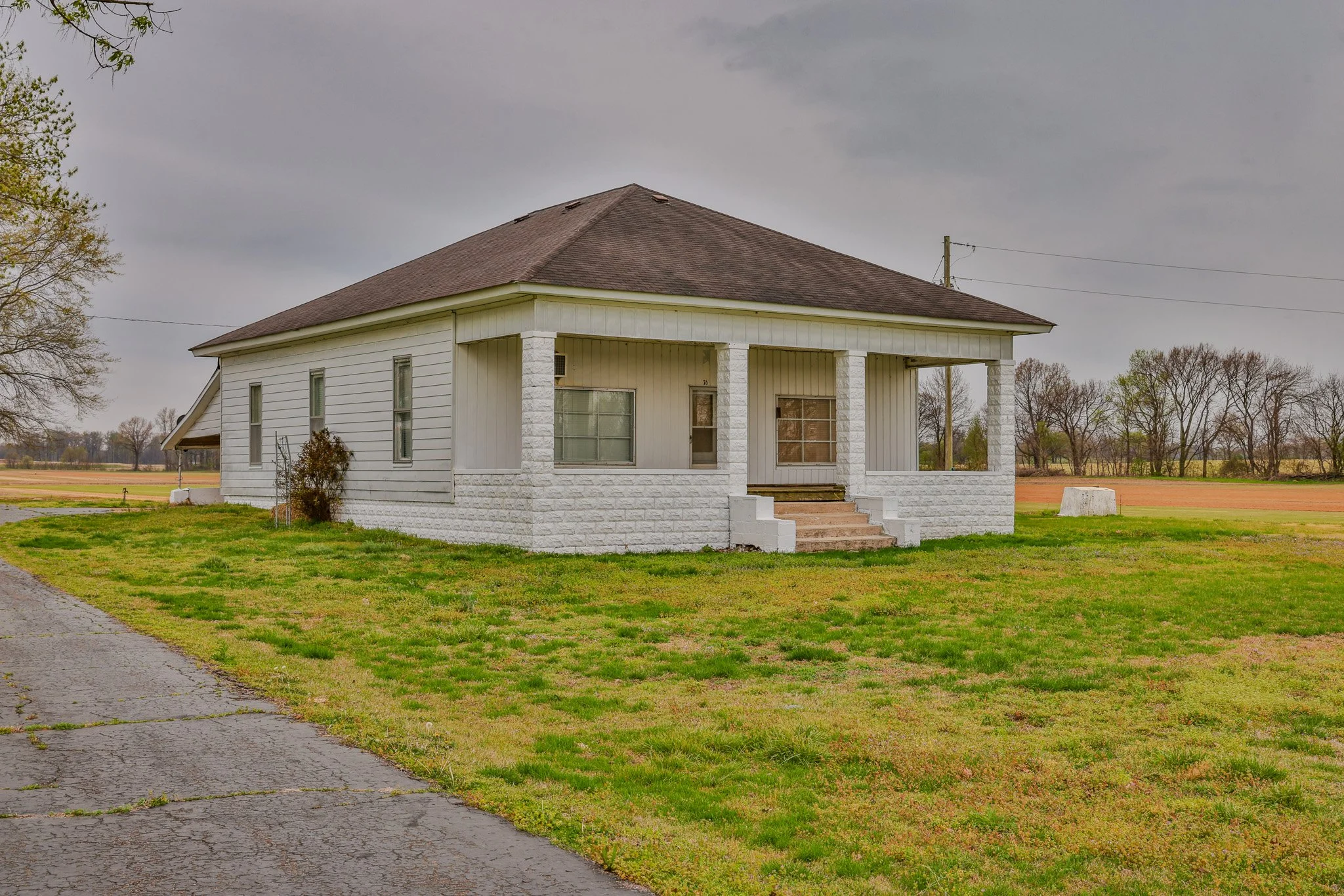 Collins Real Estate | Online Only Ending April 23