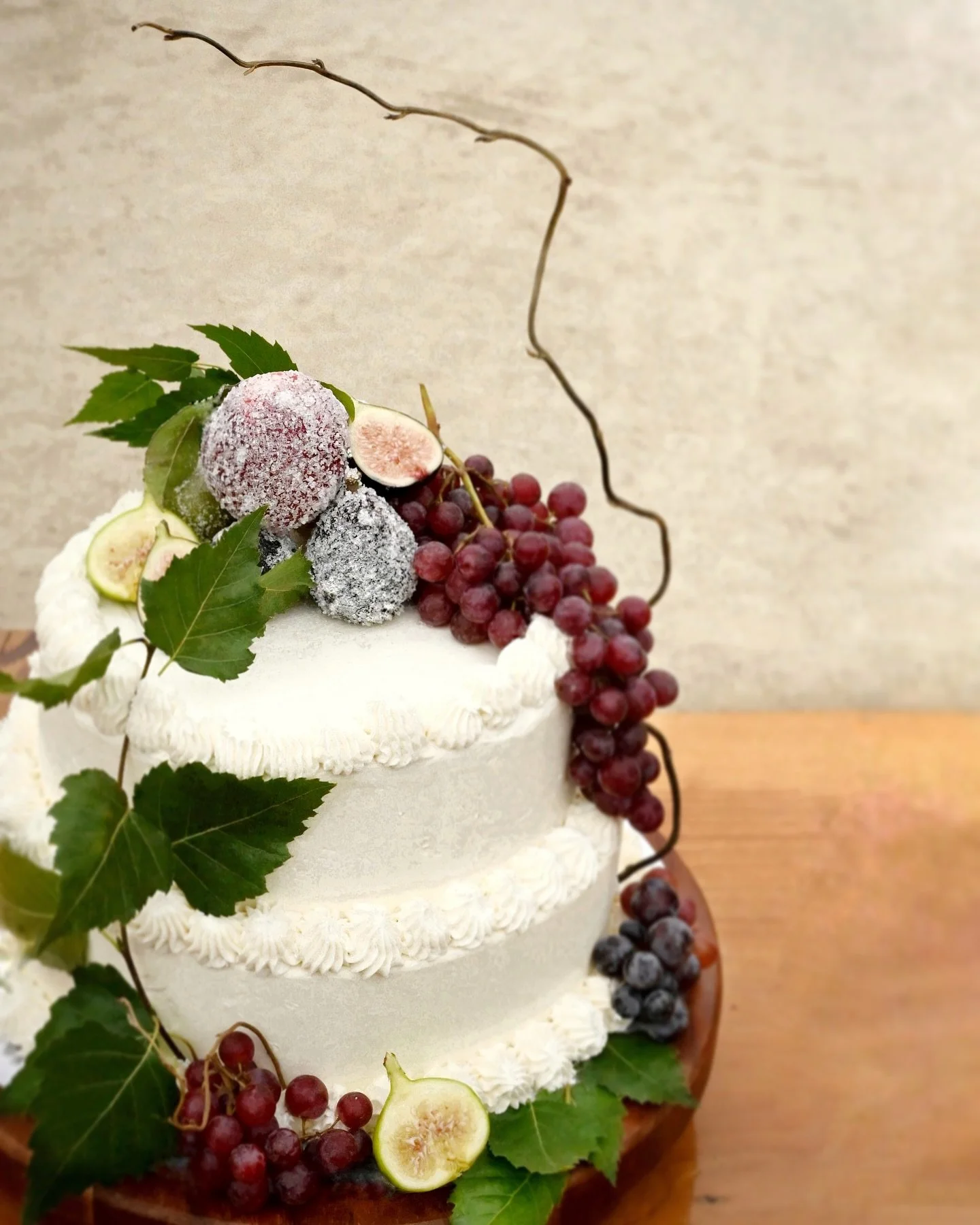 Have the sweet treat. Always have the sweet treat! 🍰 
 

 
 

#thosearetherules #weddingcakes #weddinginspiration  #holidaycake #holidaycakes #montereypeninsula #organicdesign #wabisabistyle
