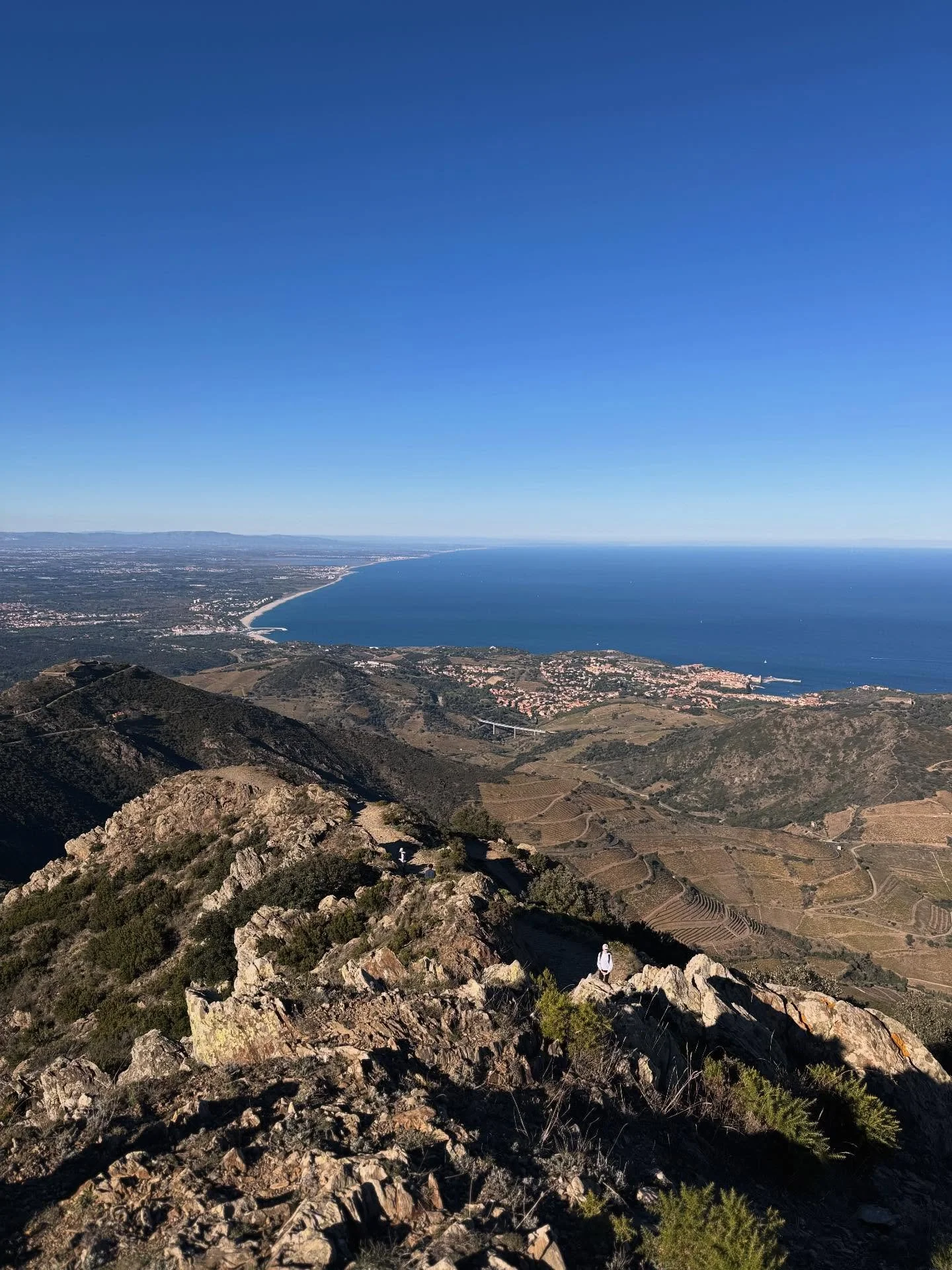 𝑵𝒐𝒗𝒆𝒎𝒃𝒆𝒓 𝒓𝒆𝒄𝒂𝒑 𝒊𝒏 𝒕𝒉𝒆 𝒔𝒐𝒖𝒕𝒉 🌞🍂🐚
.
.
.
.
.
#recapnovember #novembre2025 #notreviedanslesud