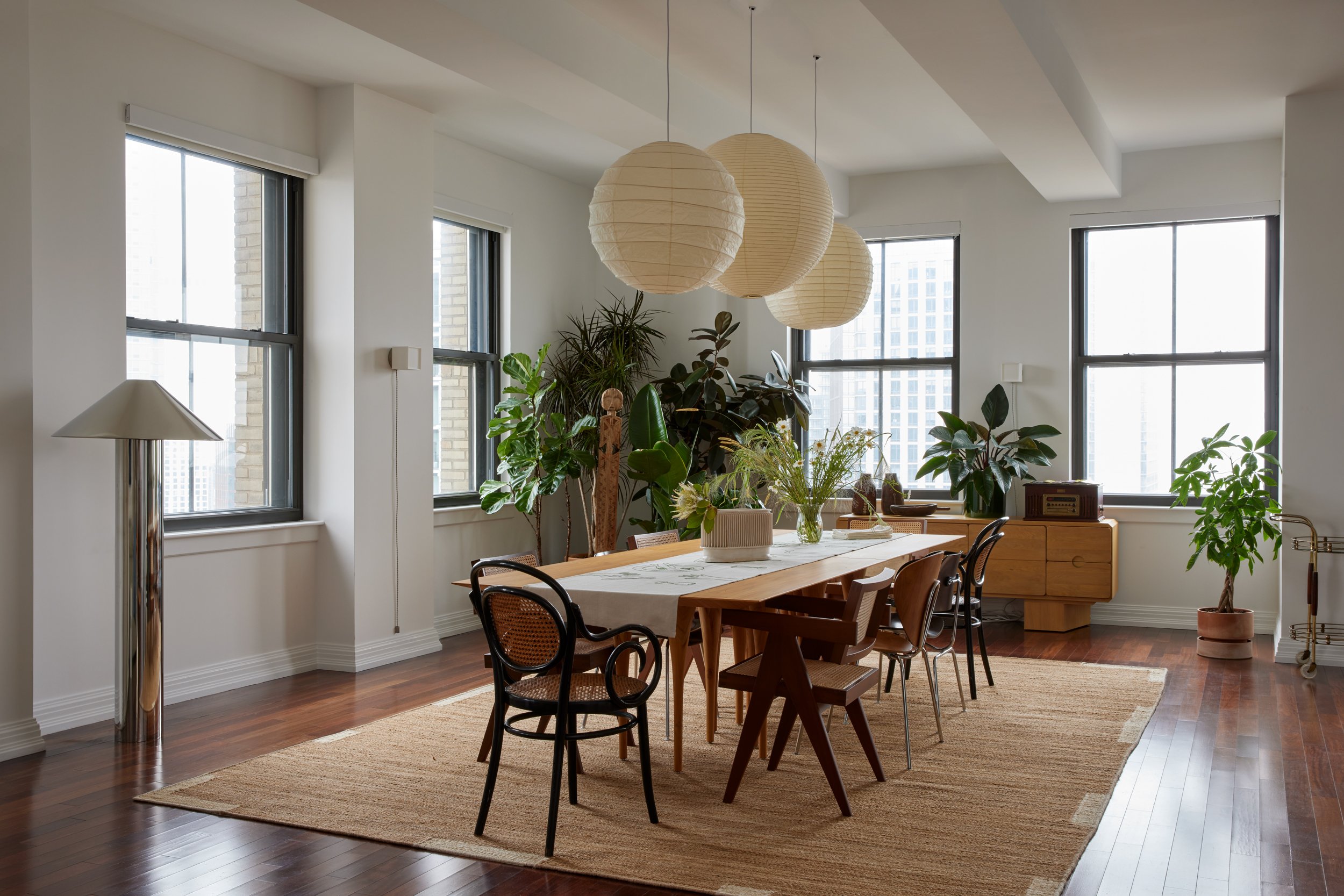 Alexandra Rowley__ARowley_IsabellaCarlucciArchitecture_OneHanson_2207_Dining_ret.jpg