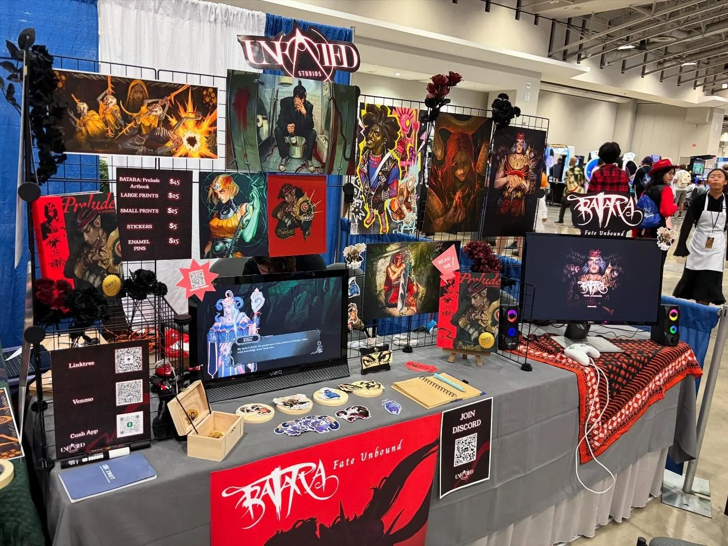 First day of OTAKON 2025 went super well ‼️💫 Thank you all so much for coming, for chatting with us, and for supporting us 🖤🫶
——
We will still be here ALL WEEKEND!! Please come visit if you haven’t and play our early demo! We als