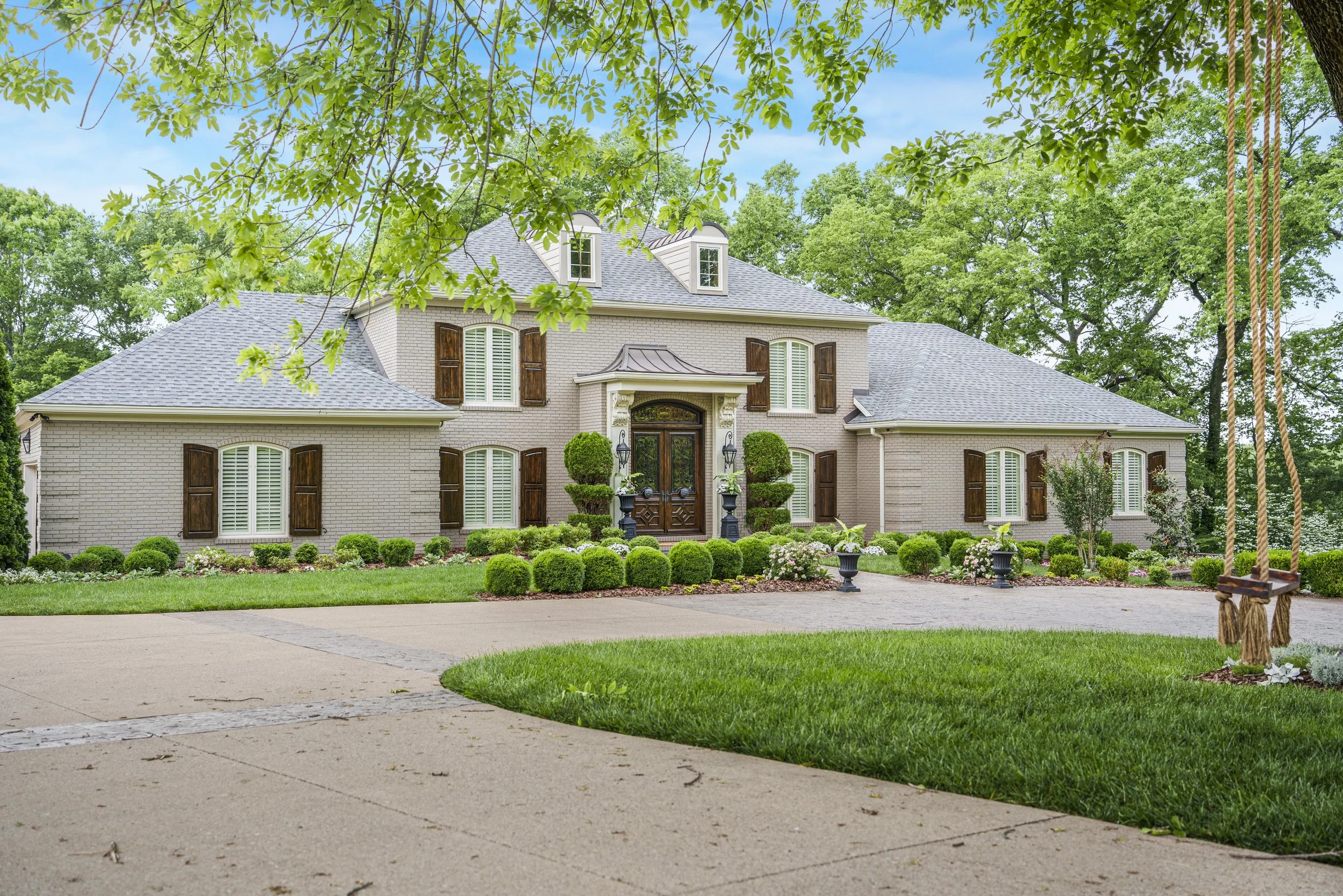Home Feature: Timeless Living